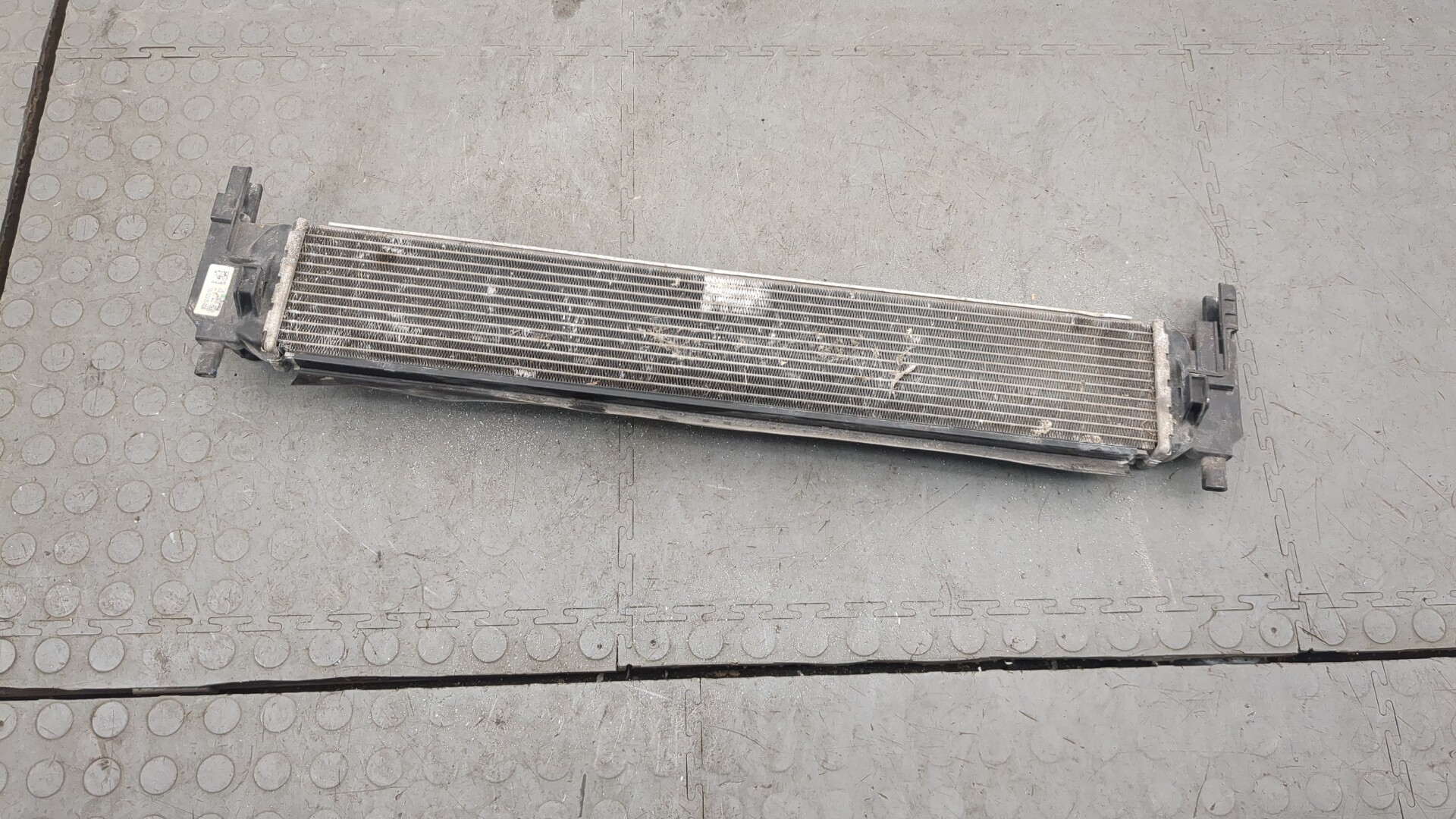 Радиатор охлаждения двигателя основной