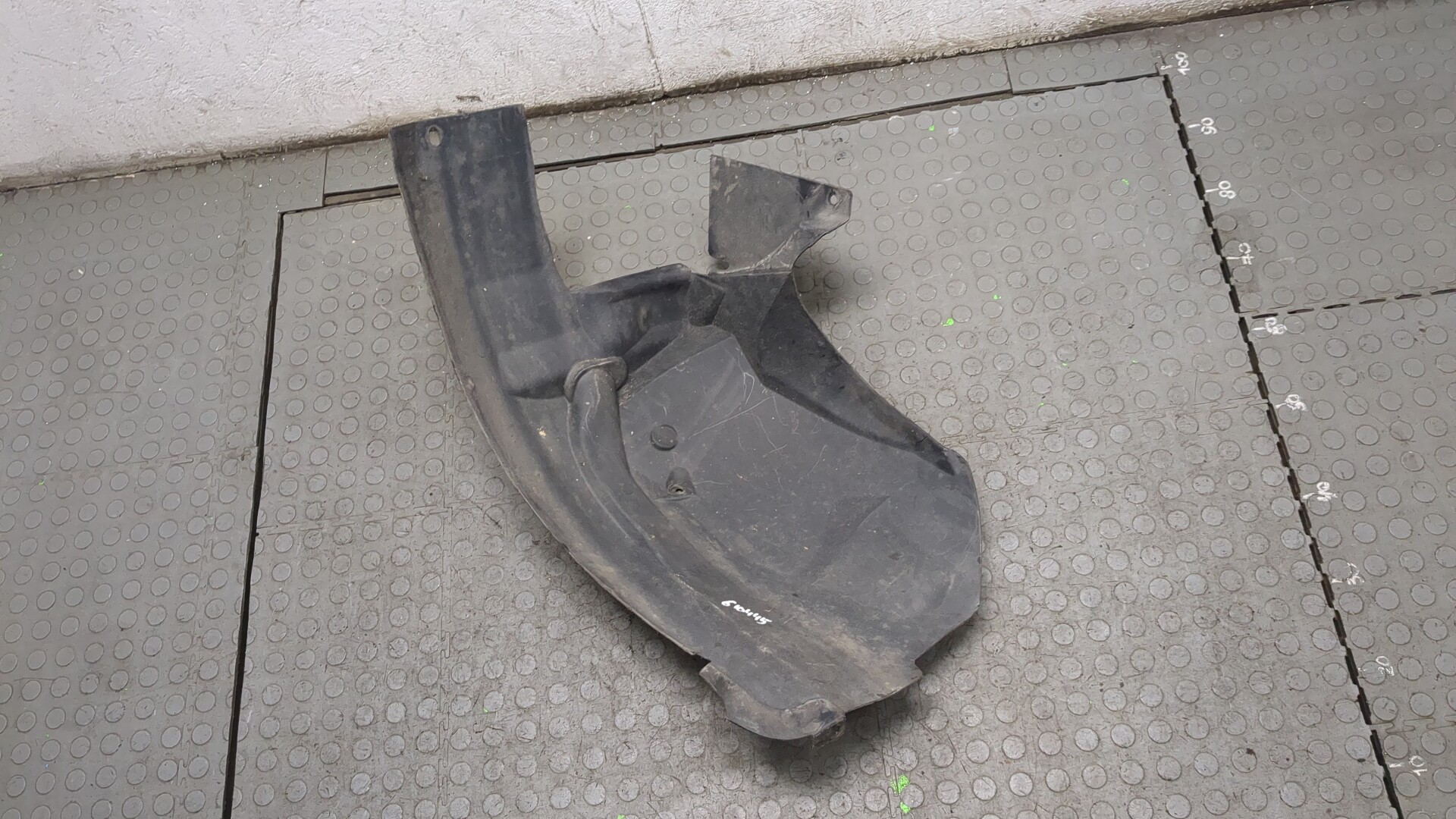 Локер передний правый