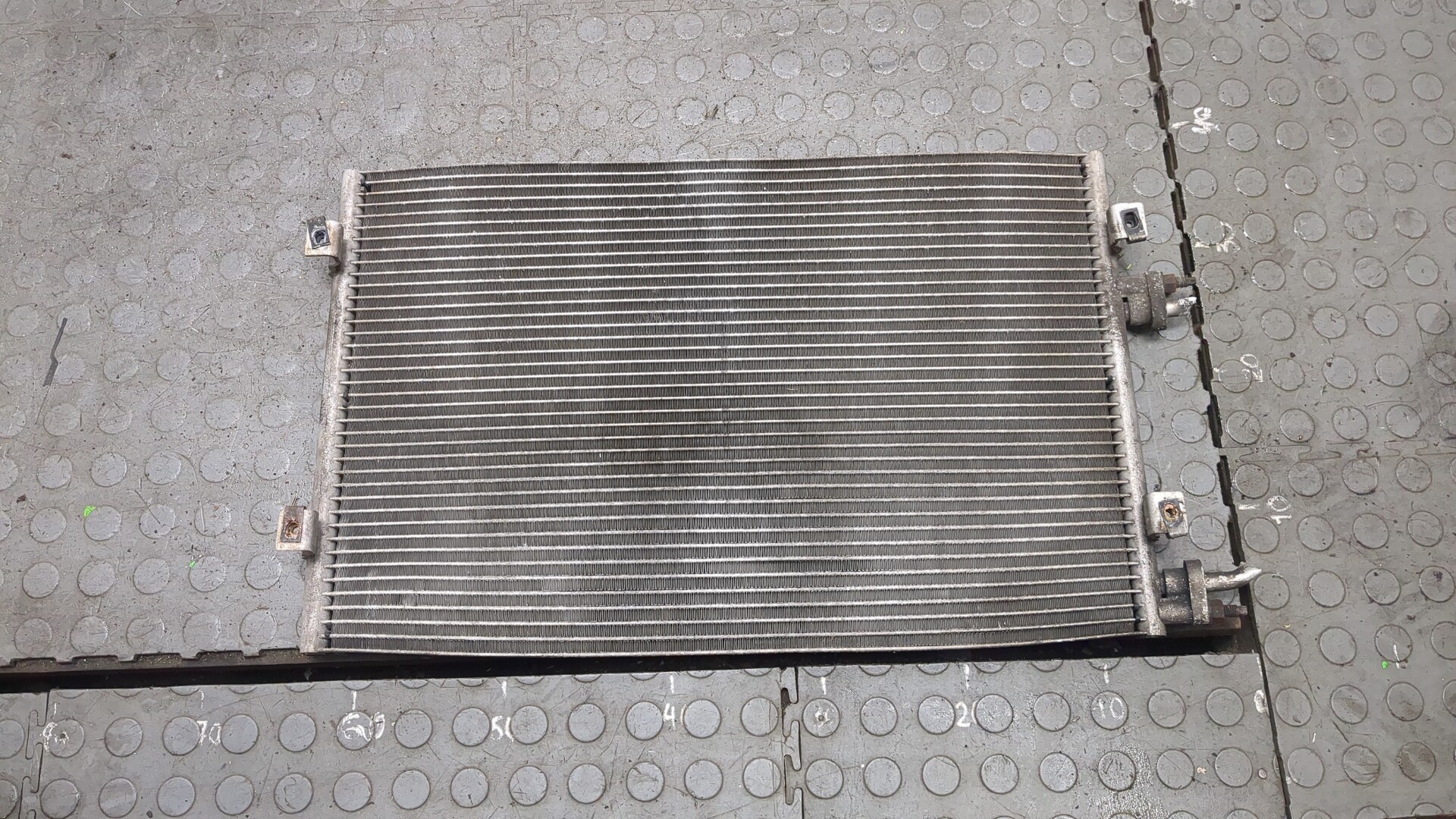 Радиатор кондиционера / конденсер