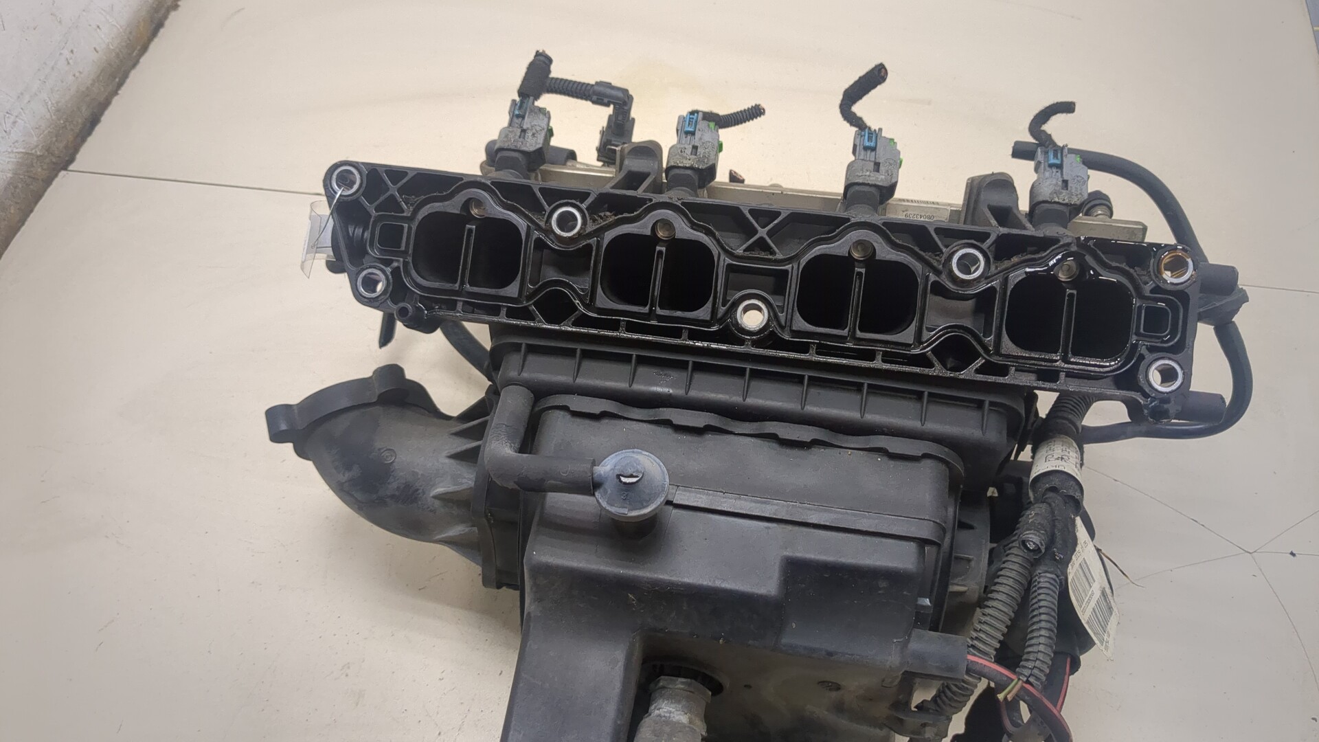 Коллектор впускной