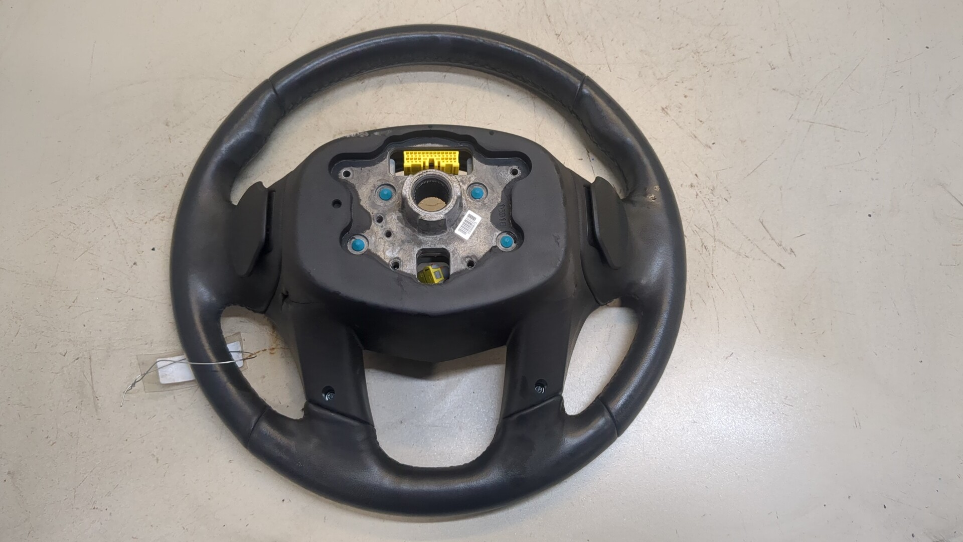 Рулевое колесо (руль)