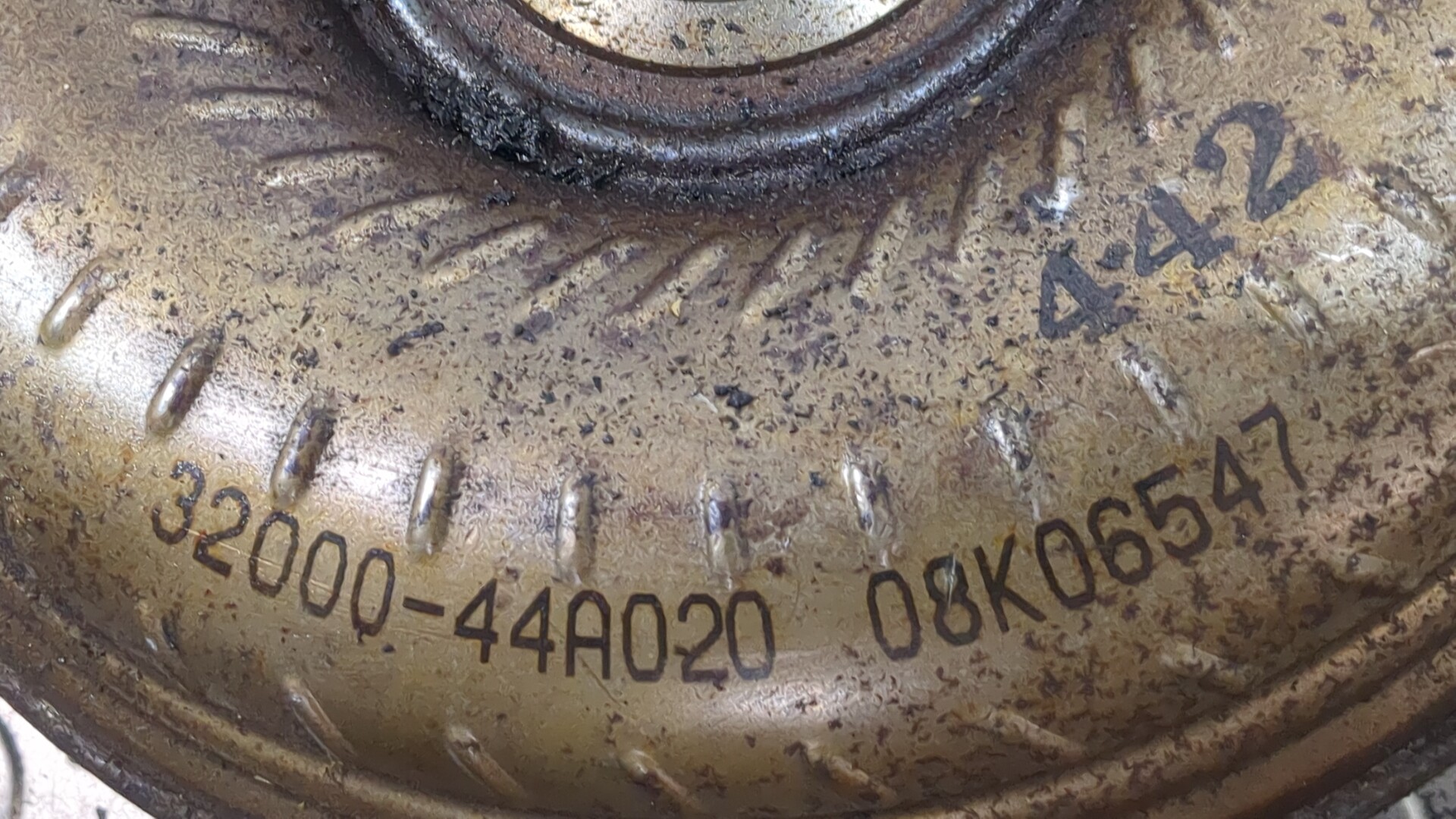 Гидротрансформатор (гидромуфта)