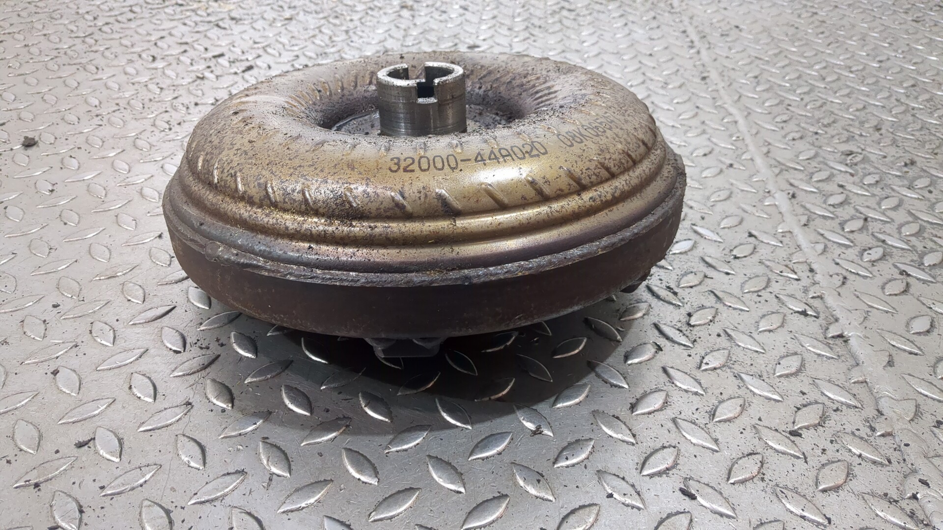 Гидротрансформатор (гидромуфта)