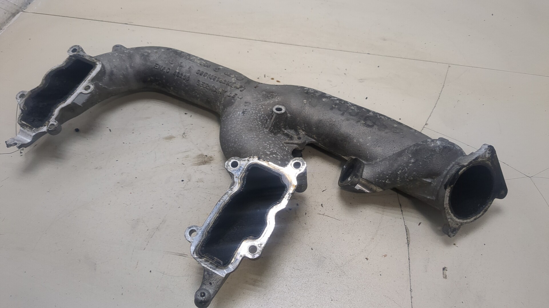 Коллектор впускной