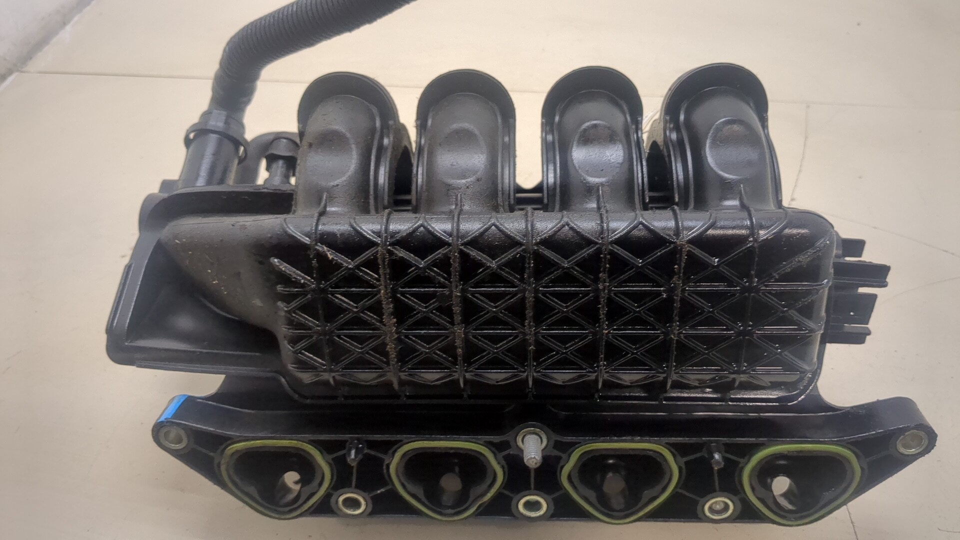 Коллектор впускной