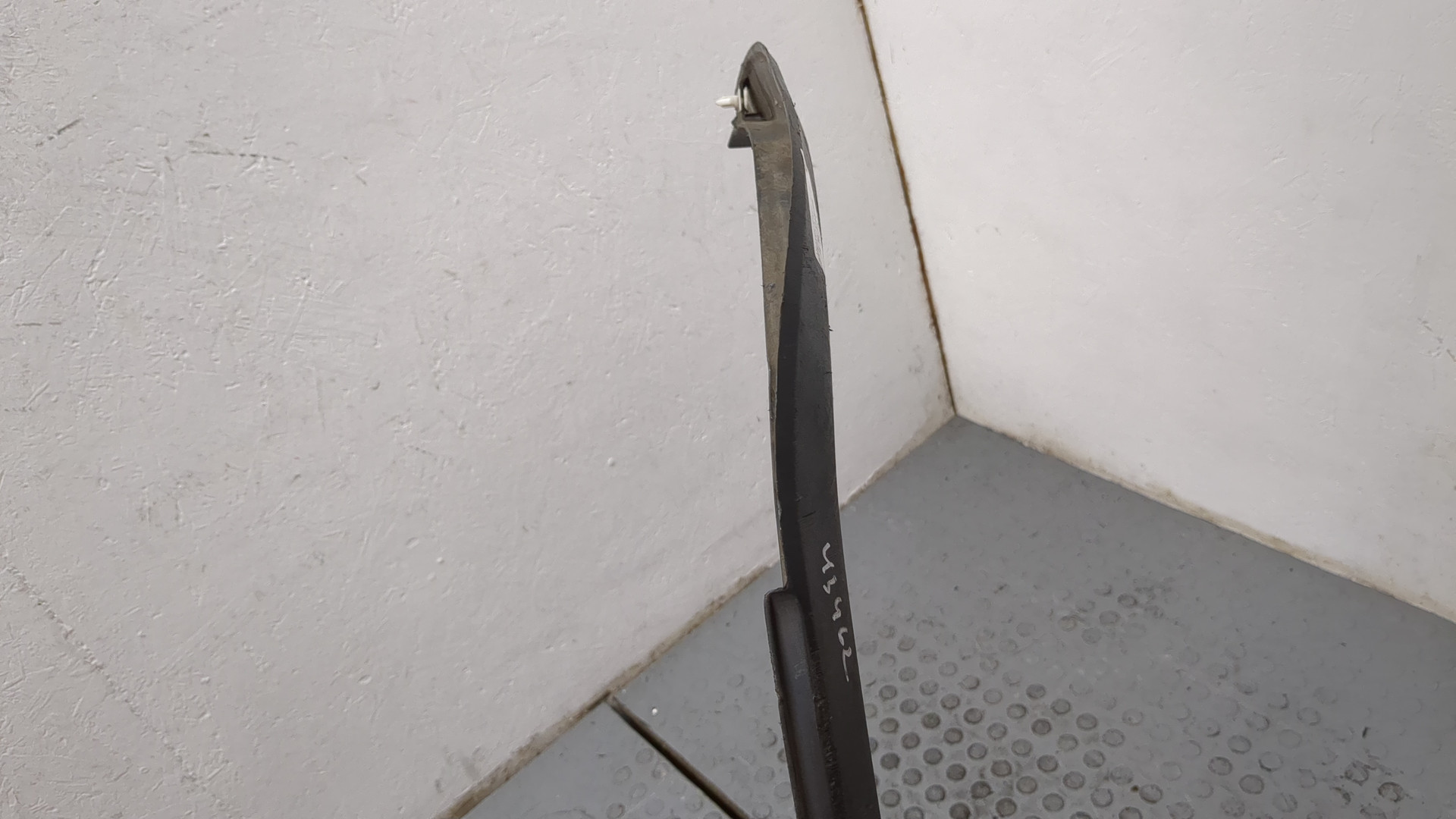 Накладка заднего крыла левого