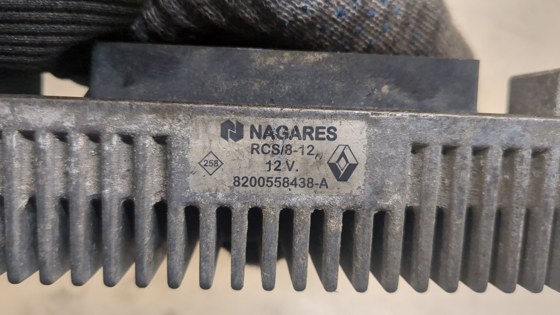 Реле свечей накала