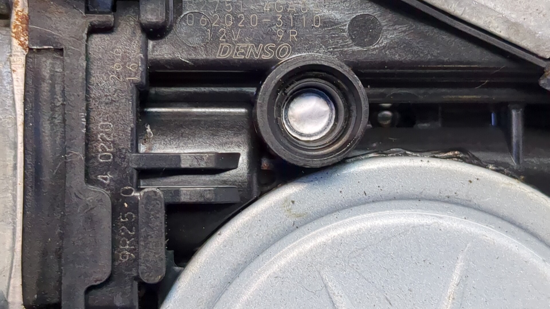 Стеклоподъемник электр. задний левый