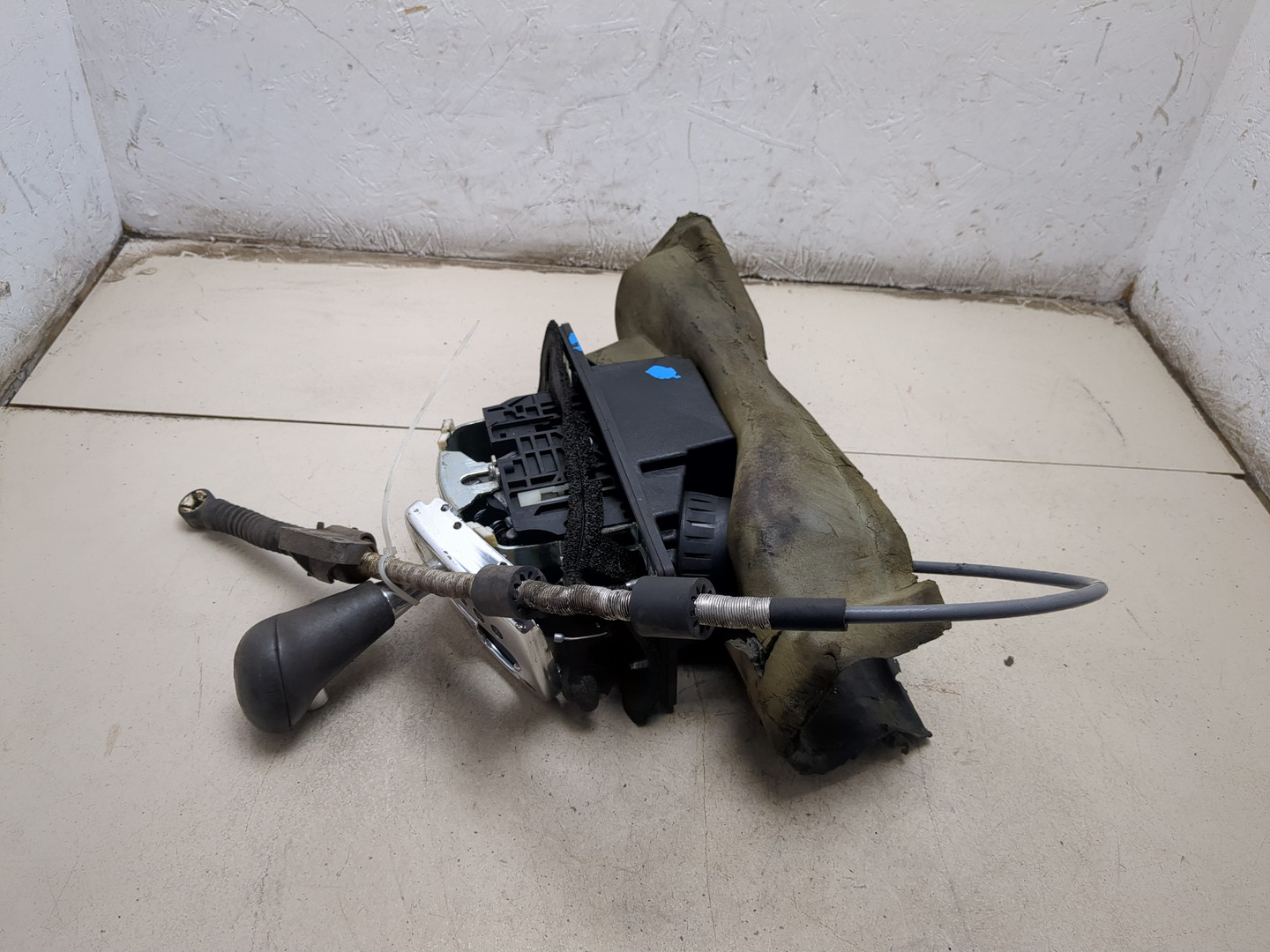 Кулиса МКПП / АКПП