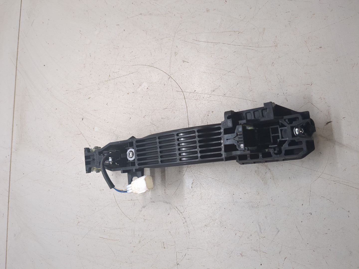 Ручка двери наружная