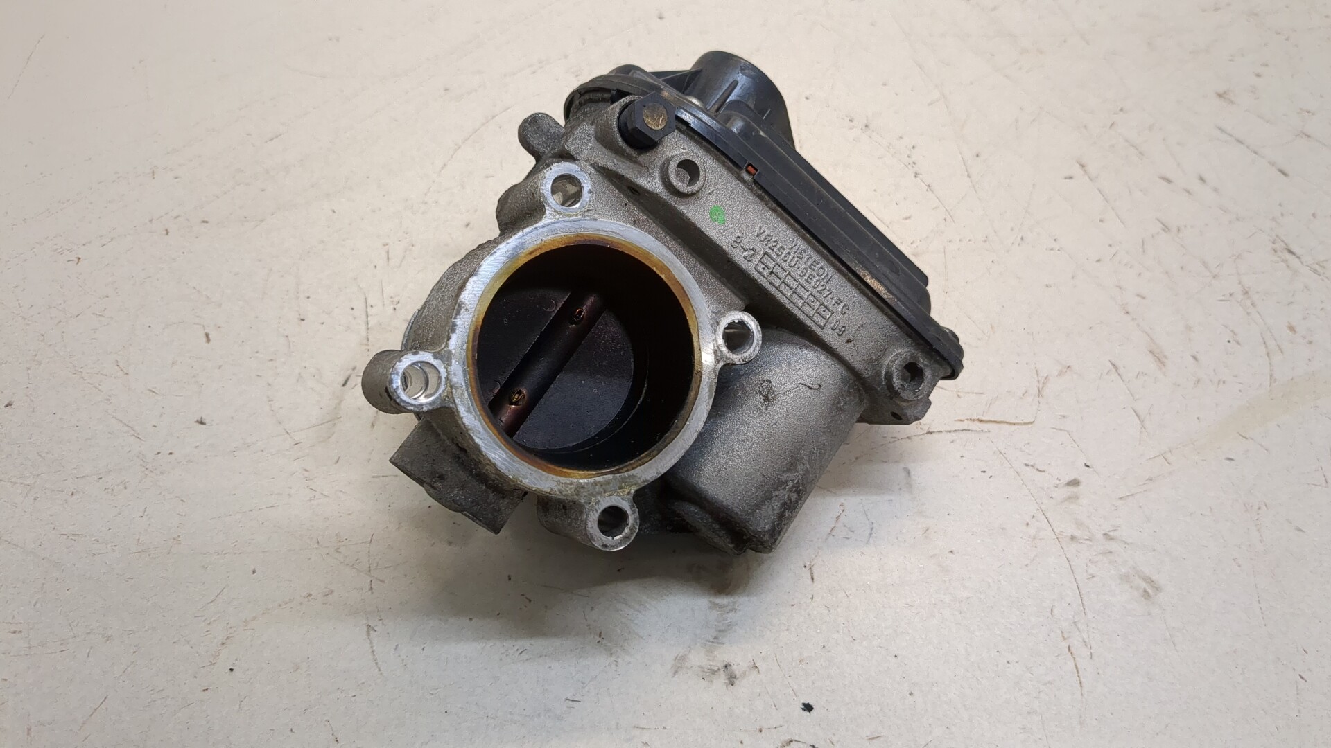 Заслонка дроссельная электрическая