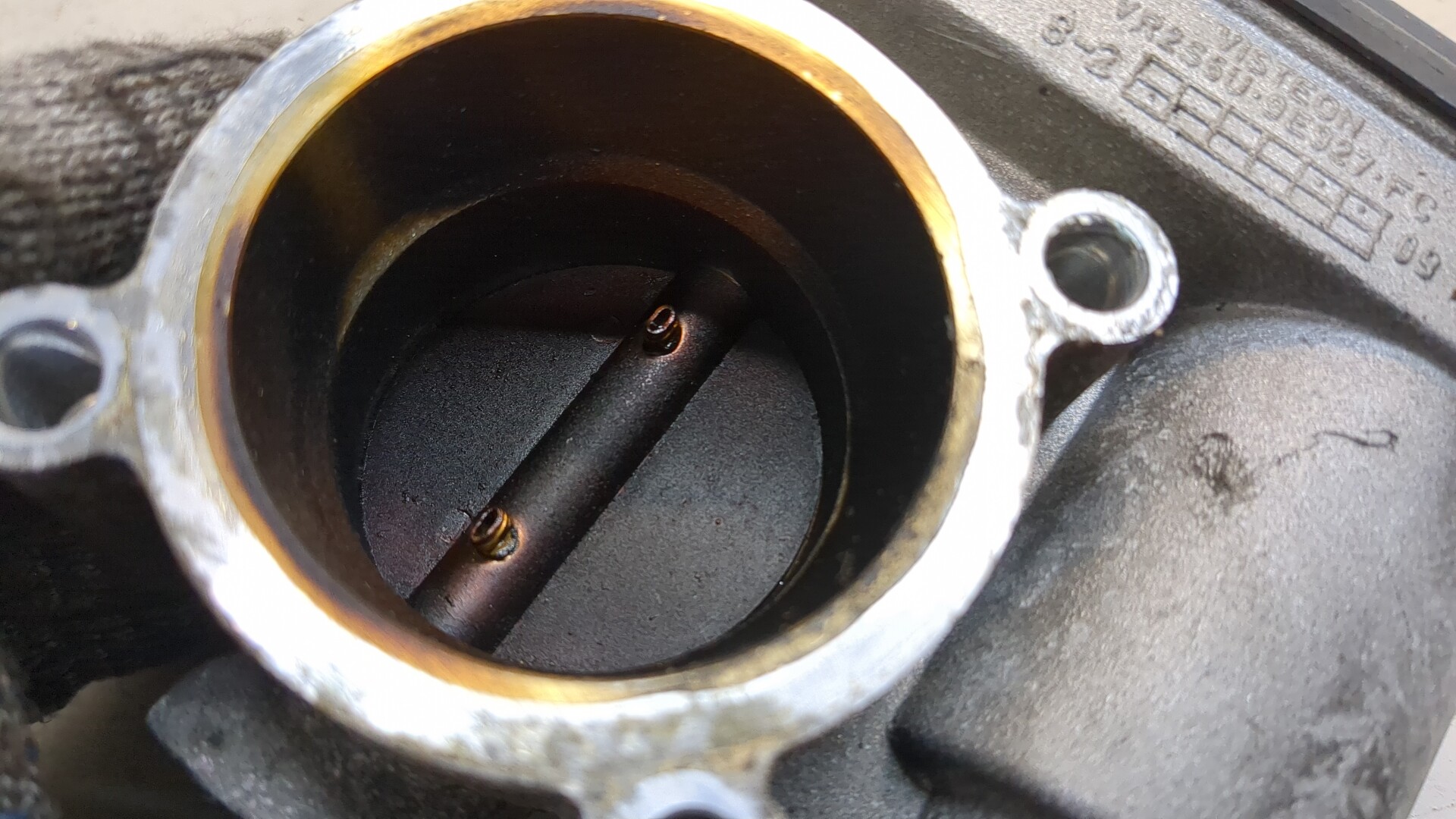 Заслонка дроссельная электрическая