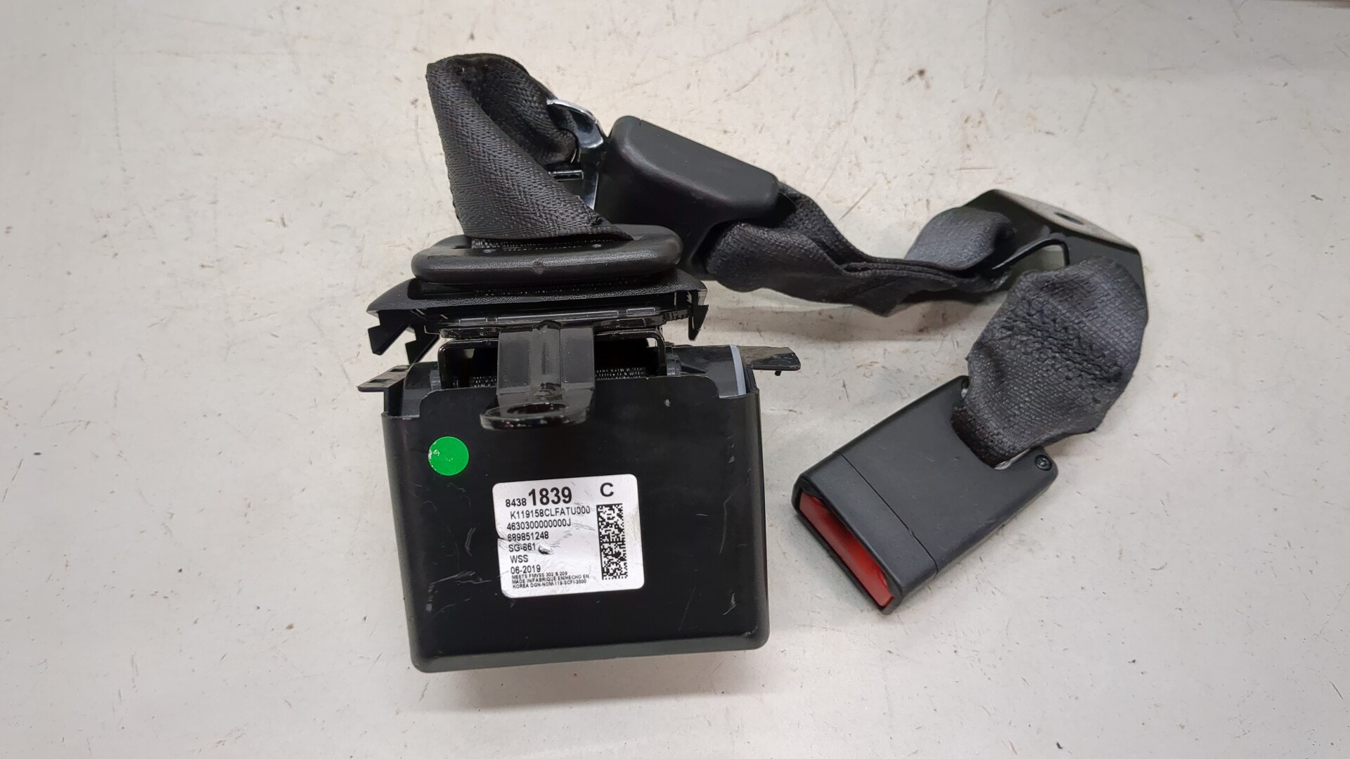 Ремень безопасности