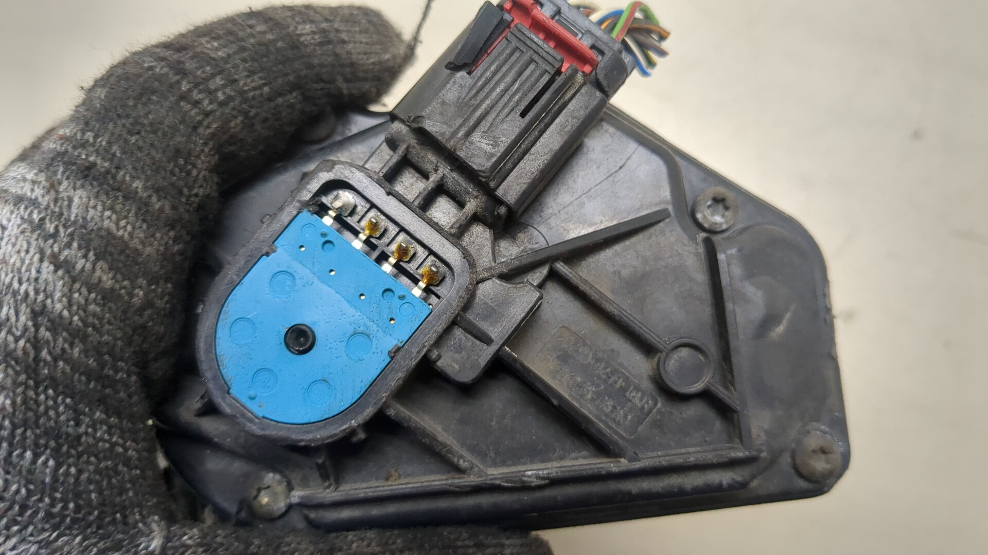 Заслонка дроссельная электрическая