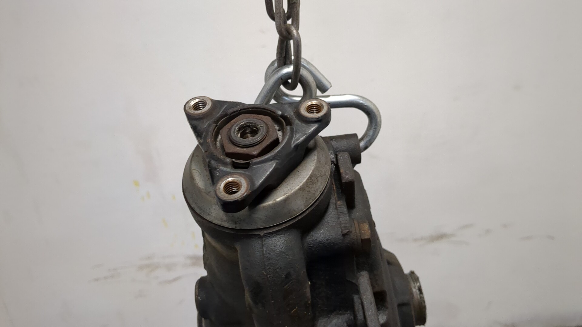 Редуктор переднего моста