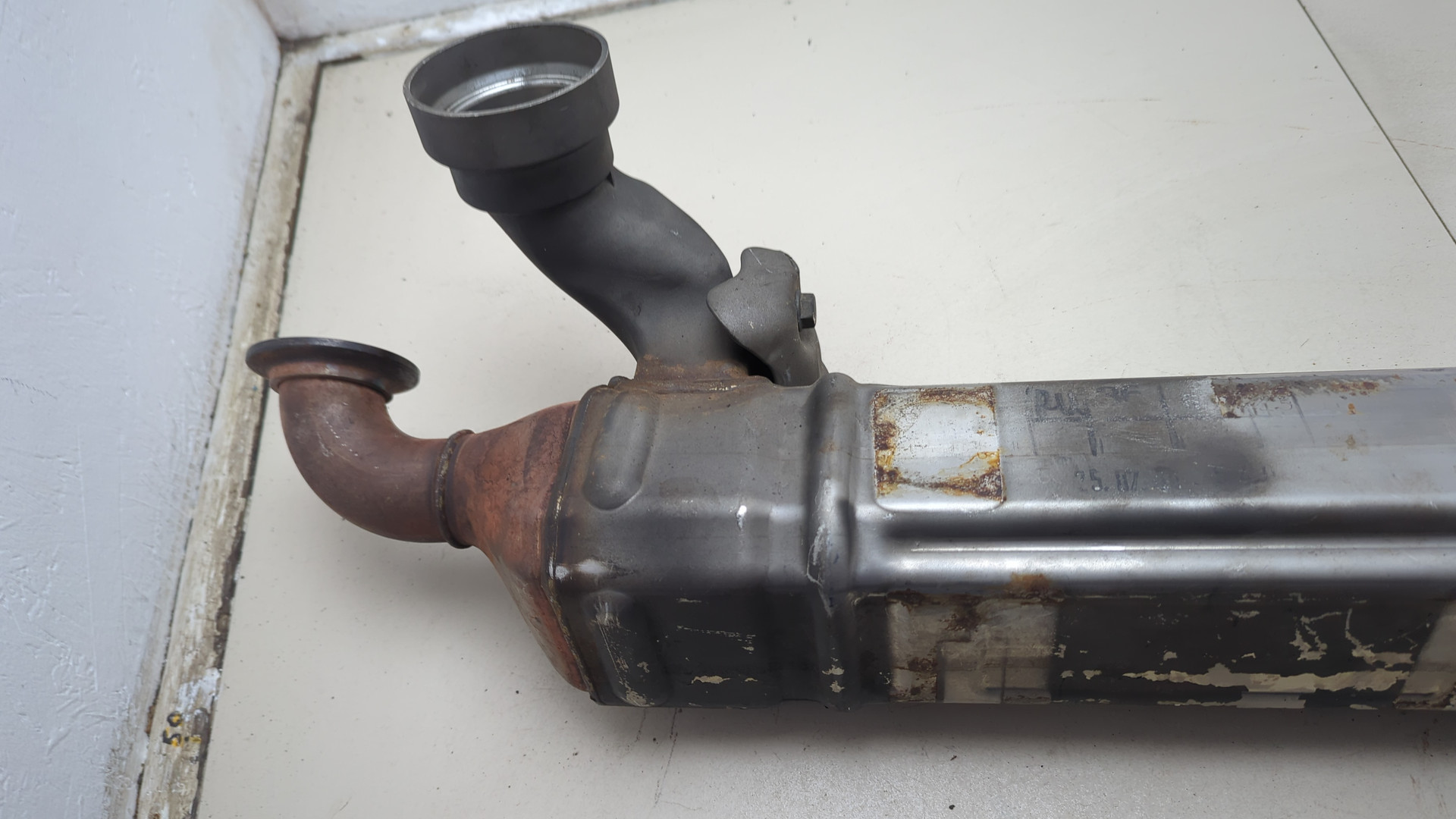 Тройник вентиляции картерных газов