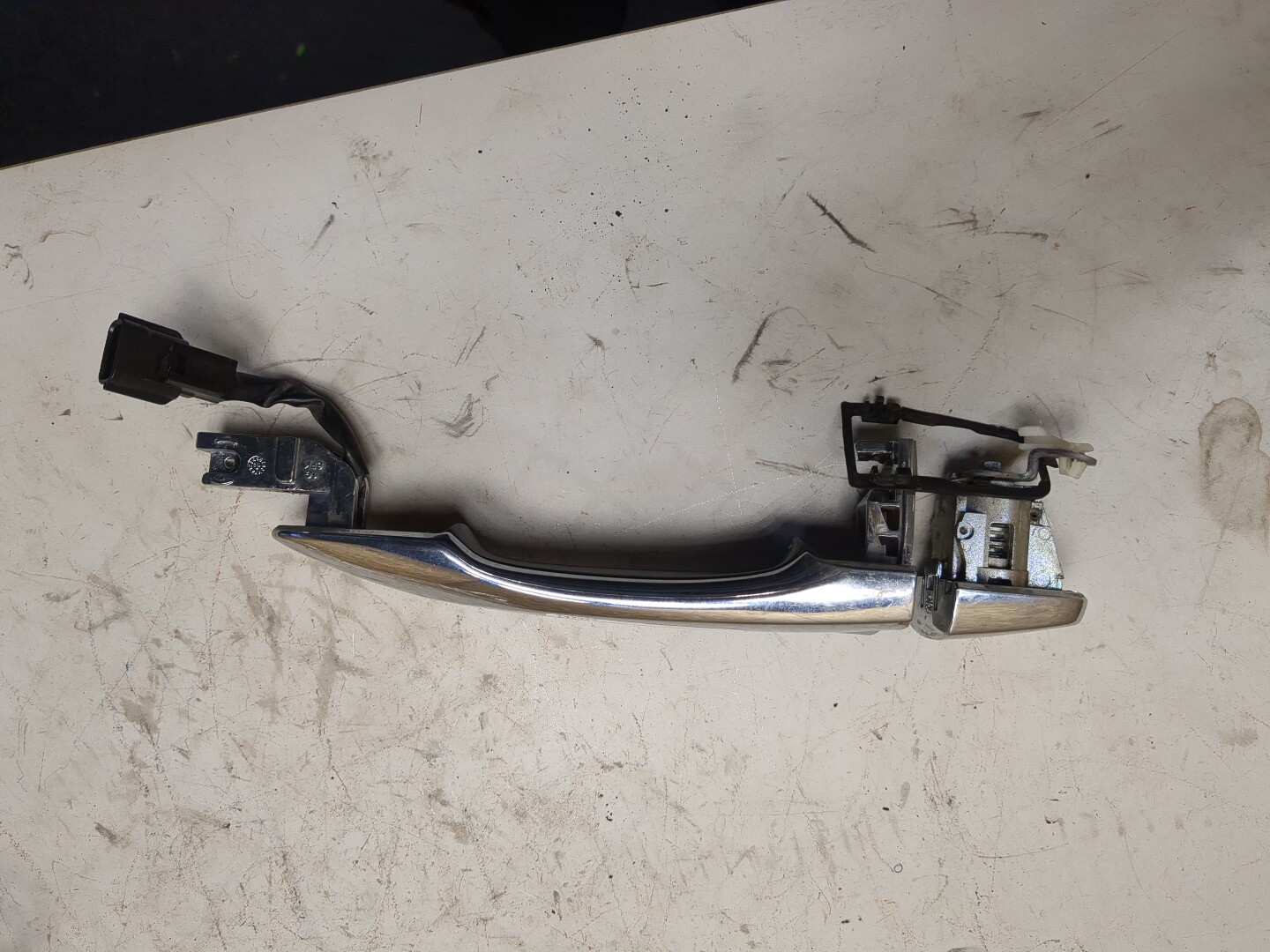 Ручка двери наружная