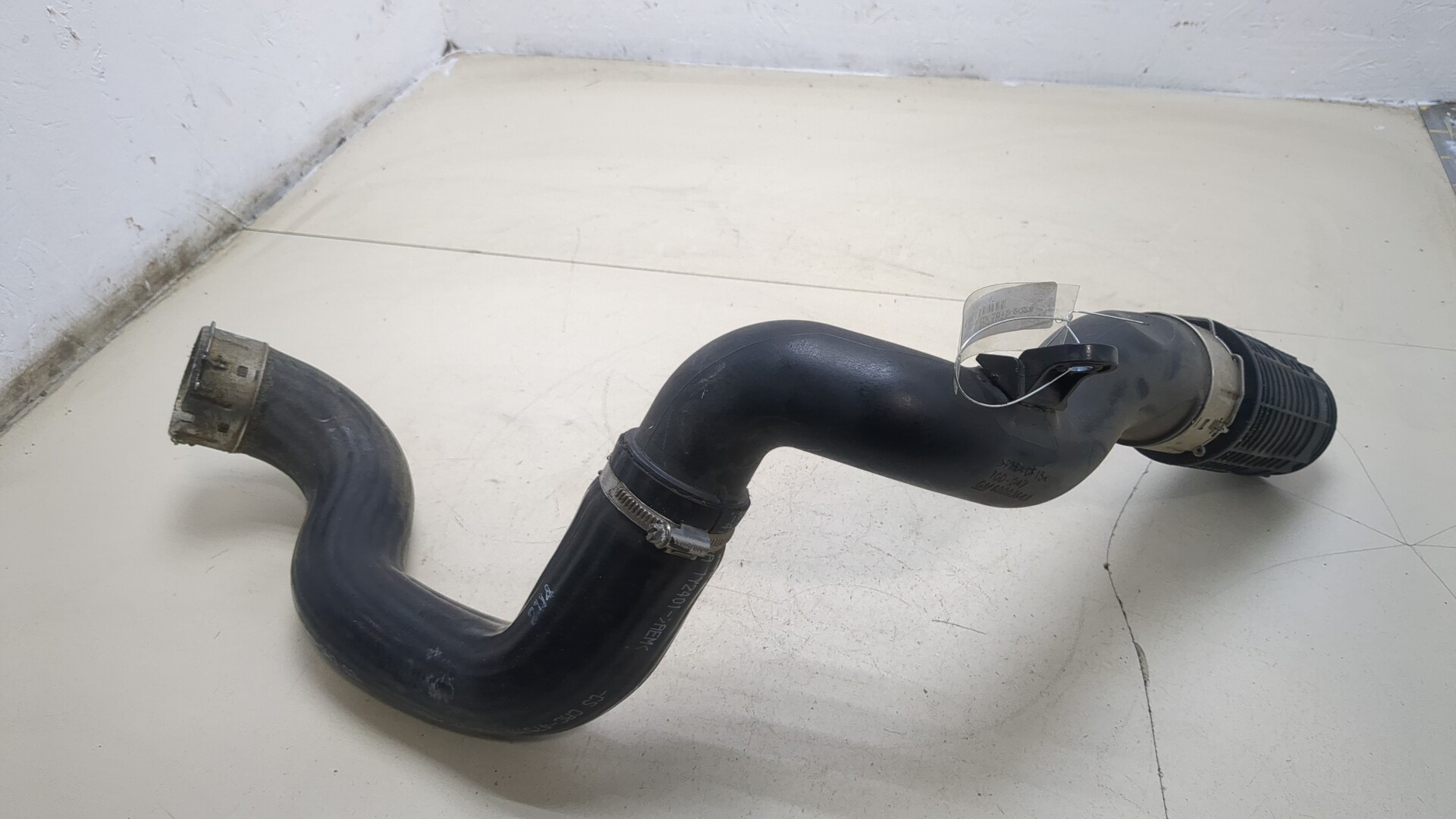 Патрубок интеркулера