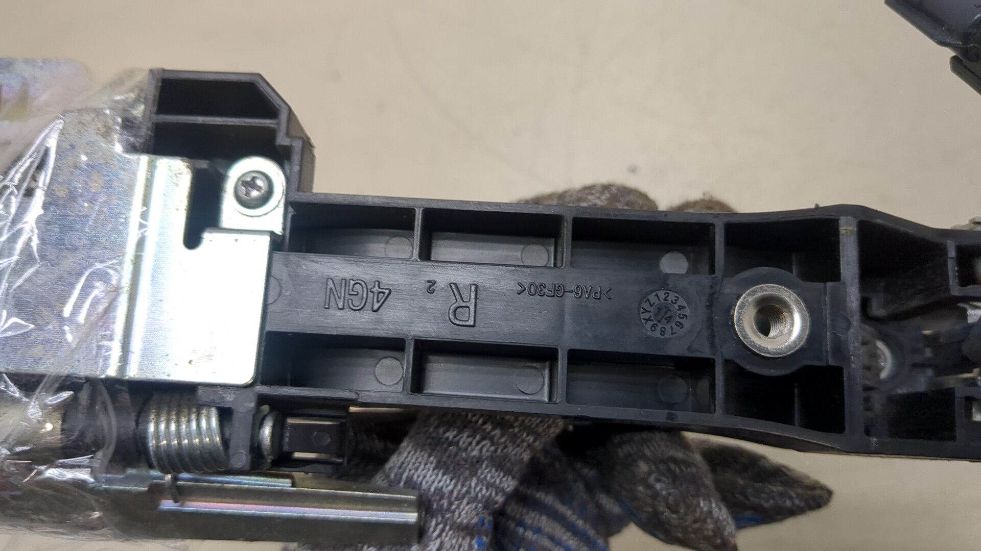 Ручка двери наружная