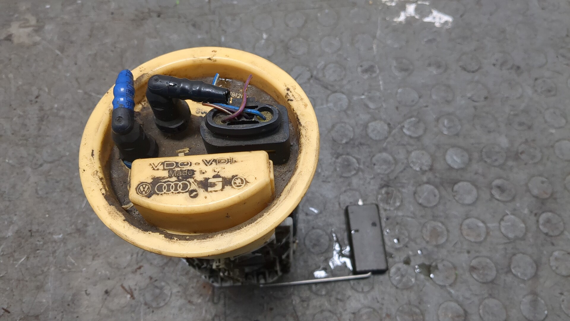 Насос топливный электрический