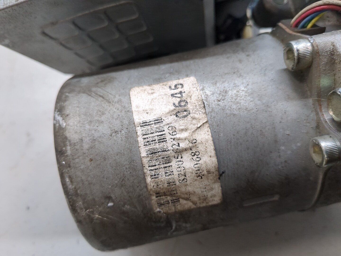 Серводвигатель рулевой рейки