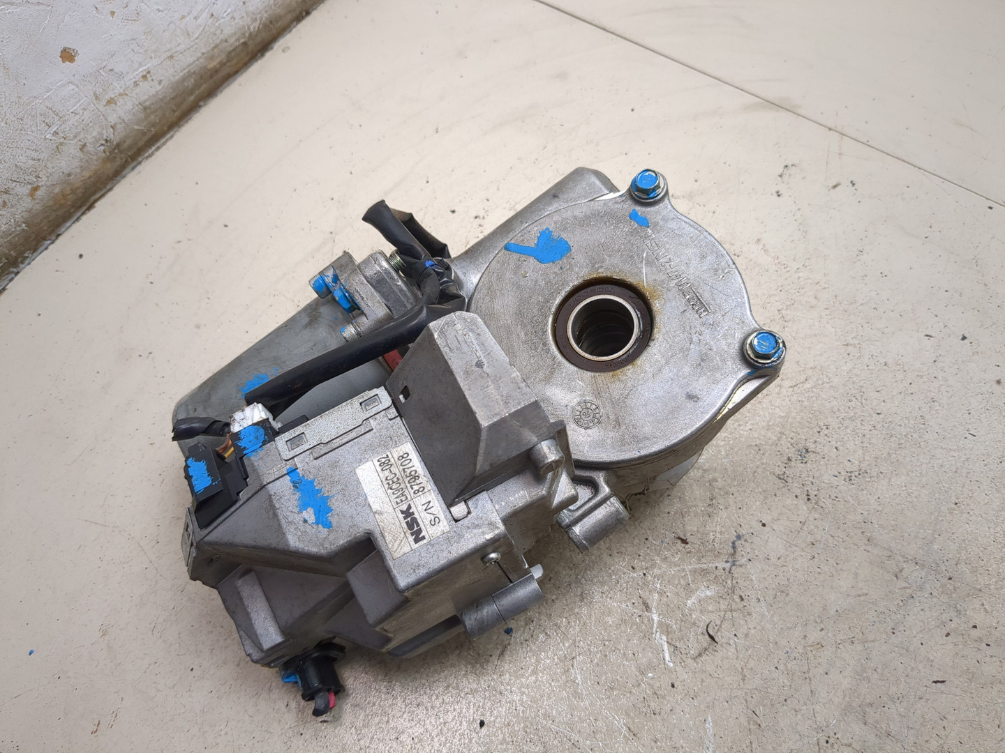 Серводвигатель рулевой рейки