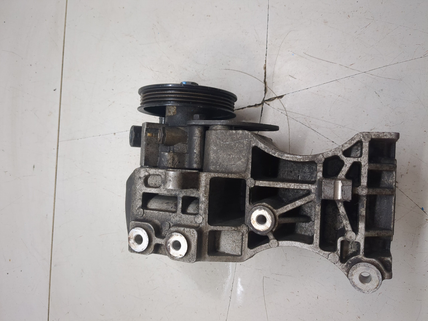 Насос ГУР (гидроусилитель руля)