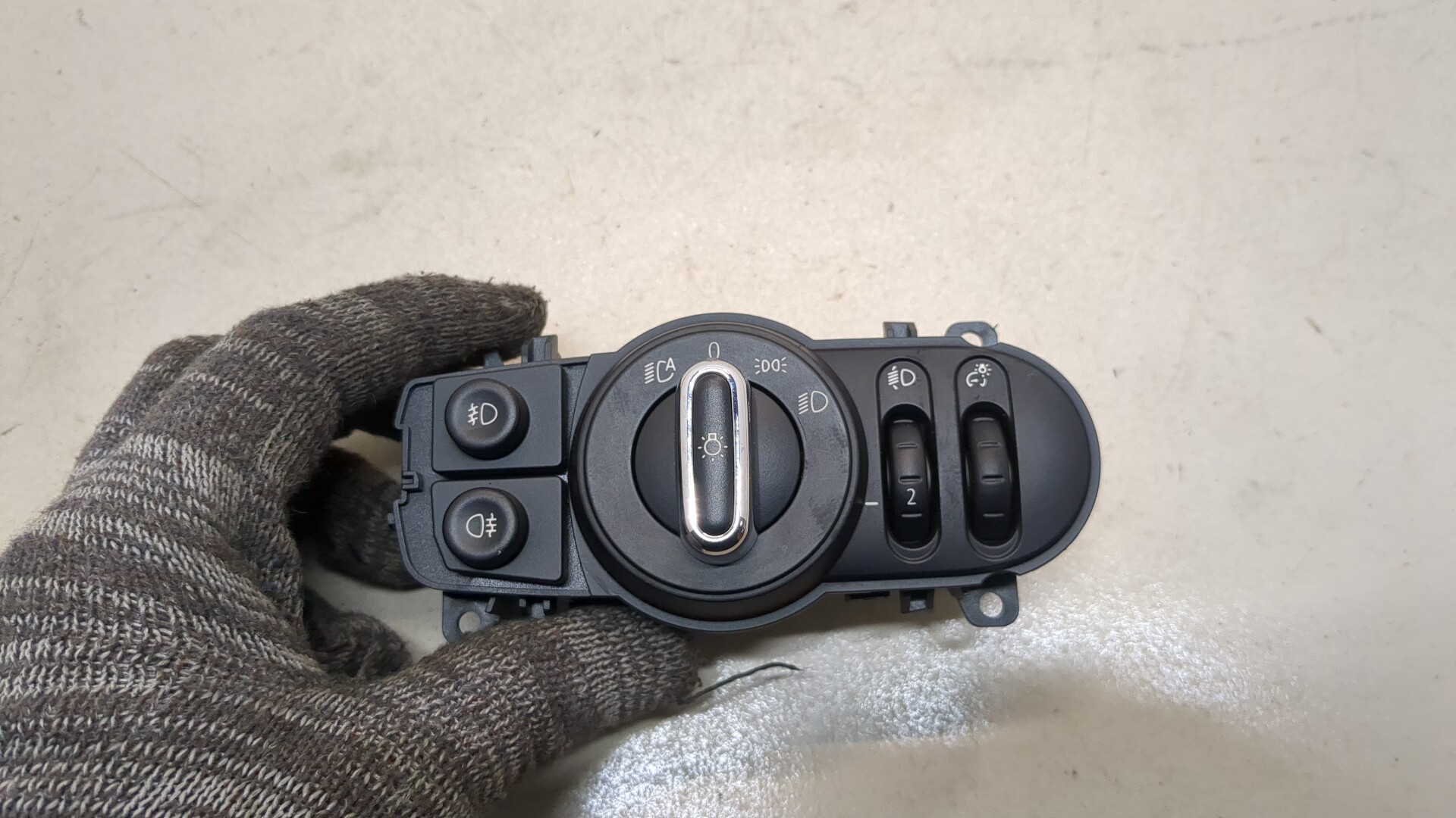 Переключатель света фар