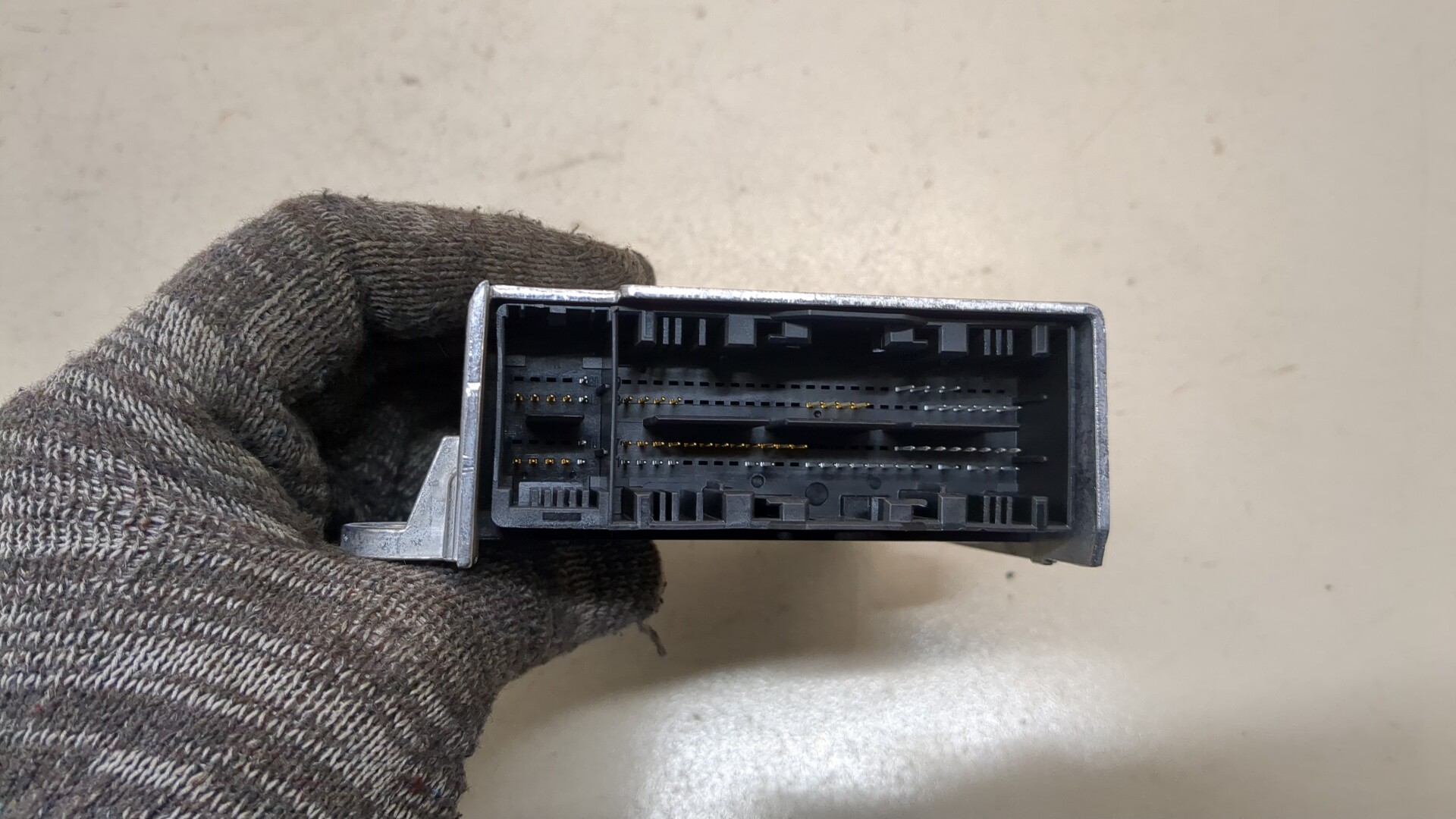 Блок управления подушек безопасности (AIR BAG)