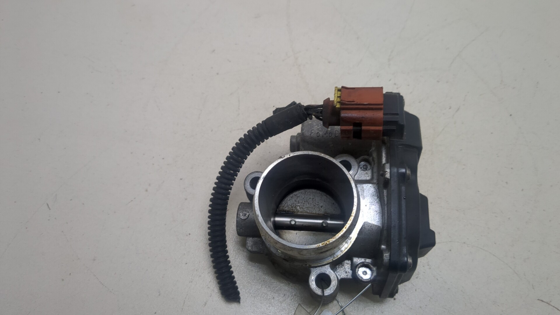 Заслонка дроссельная электрическая