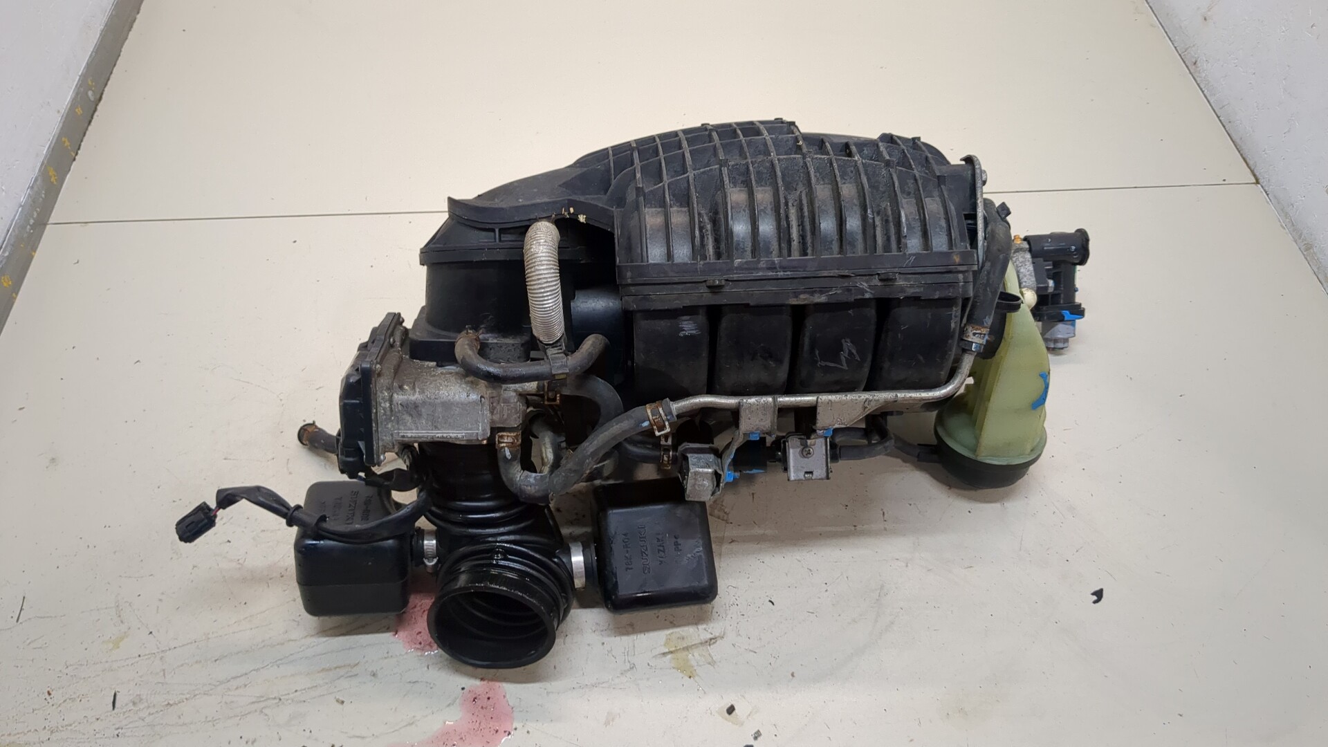 Коллектор впускной