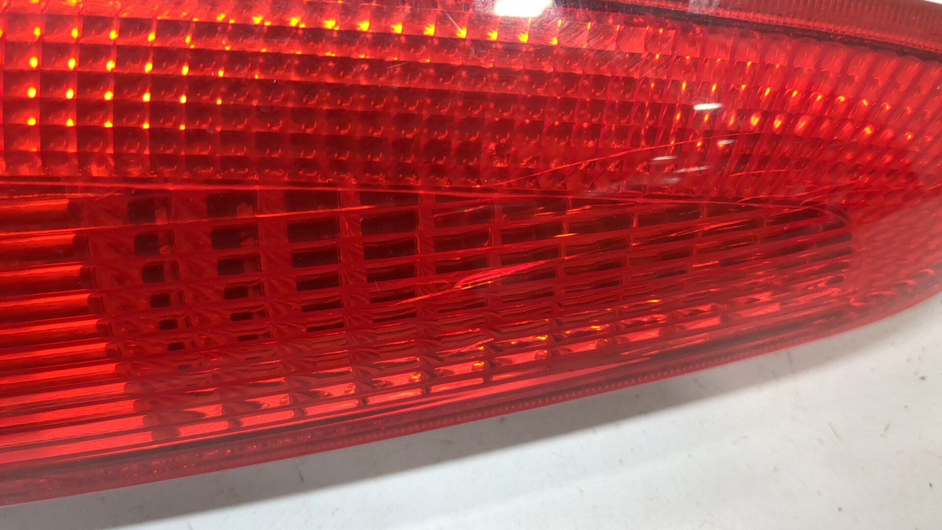 Фонарь задний левый