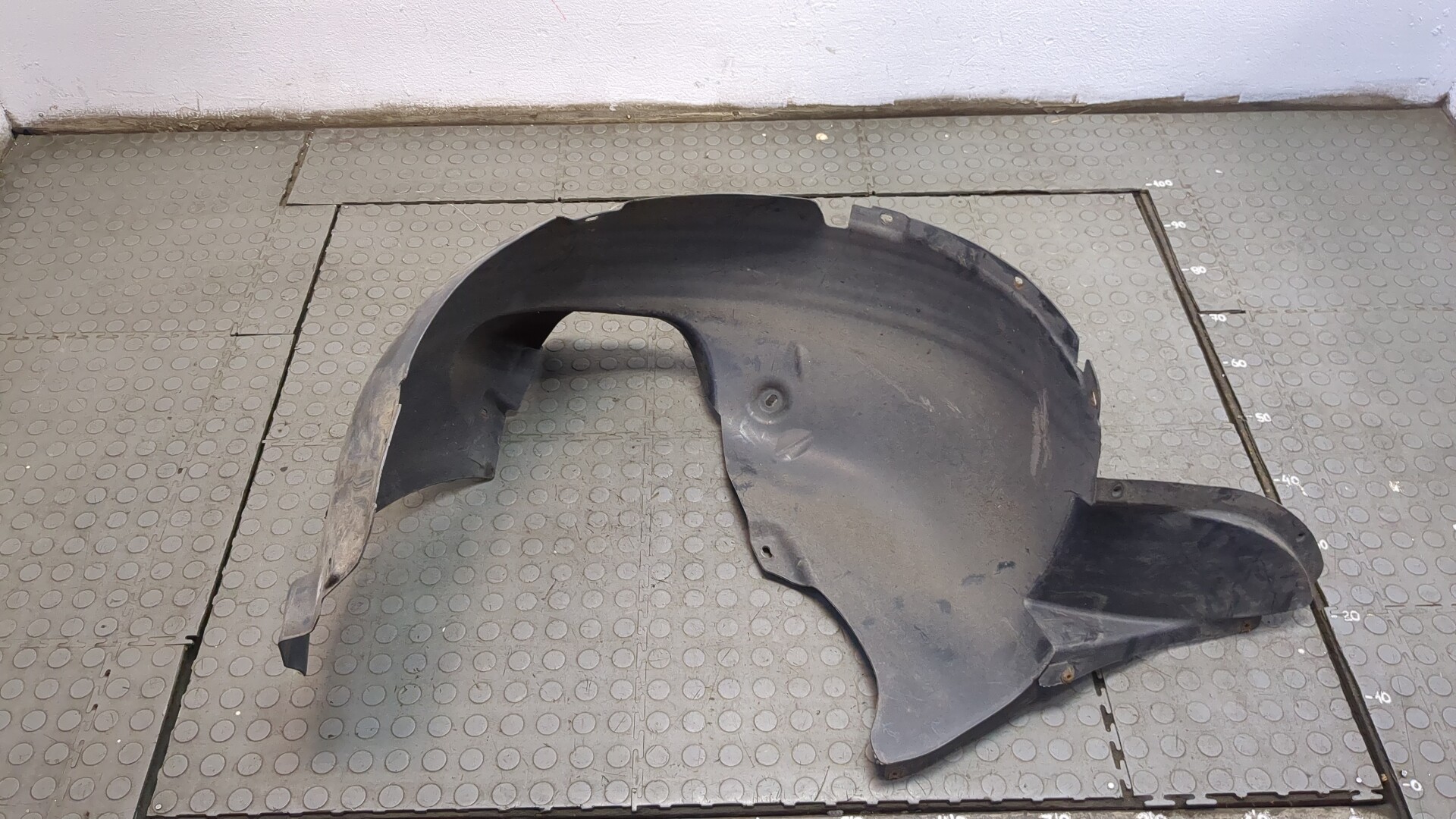 Локер передний правый