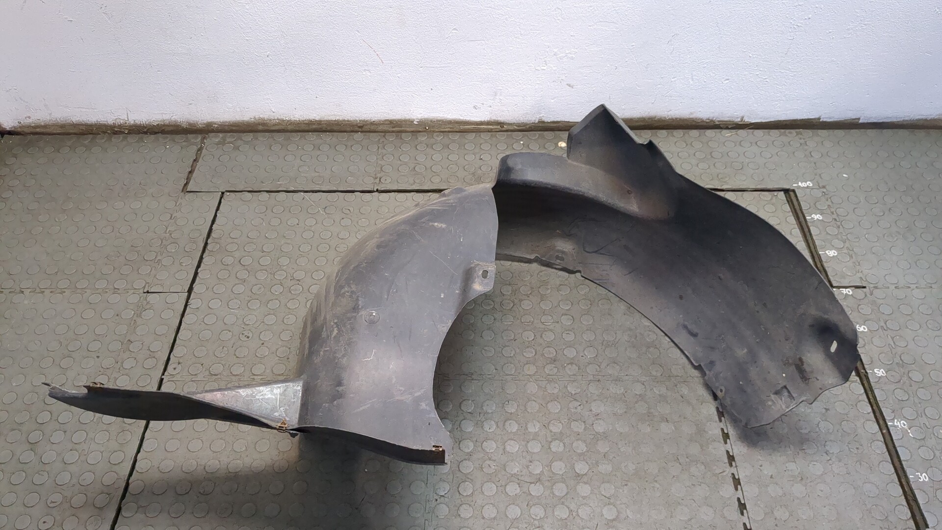 Локер передний правый