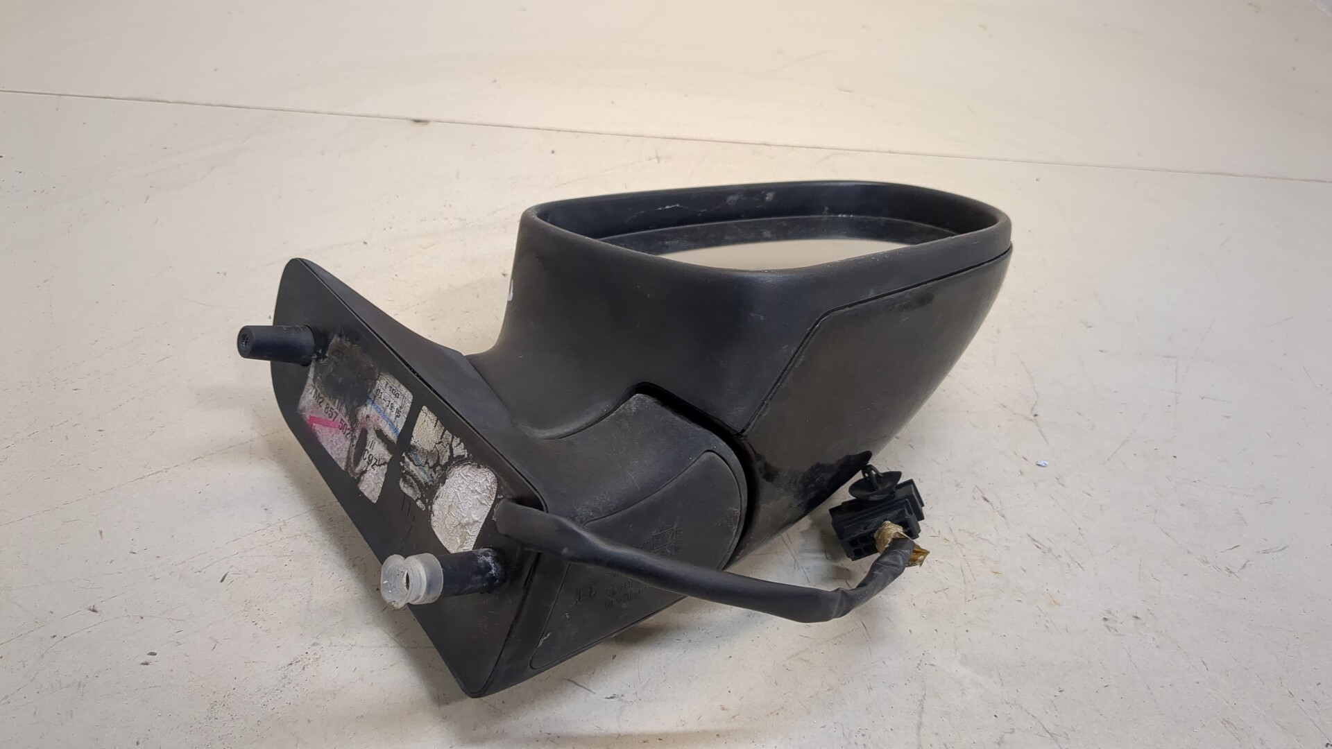 Зеркало правое электрическое