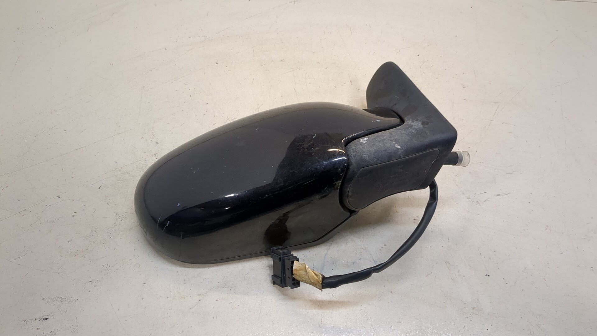 Зеркало правое электрическое