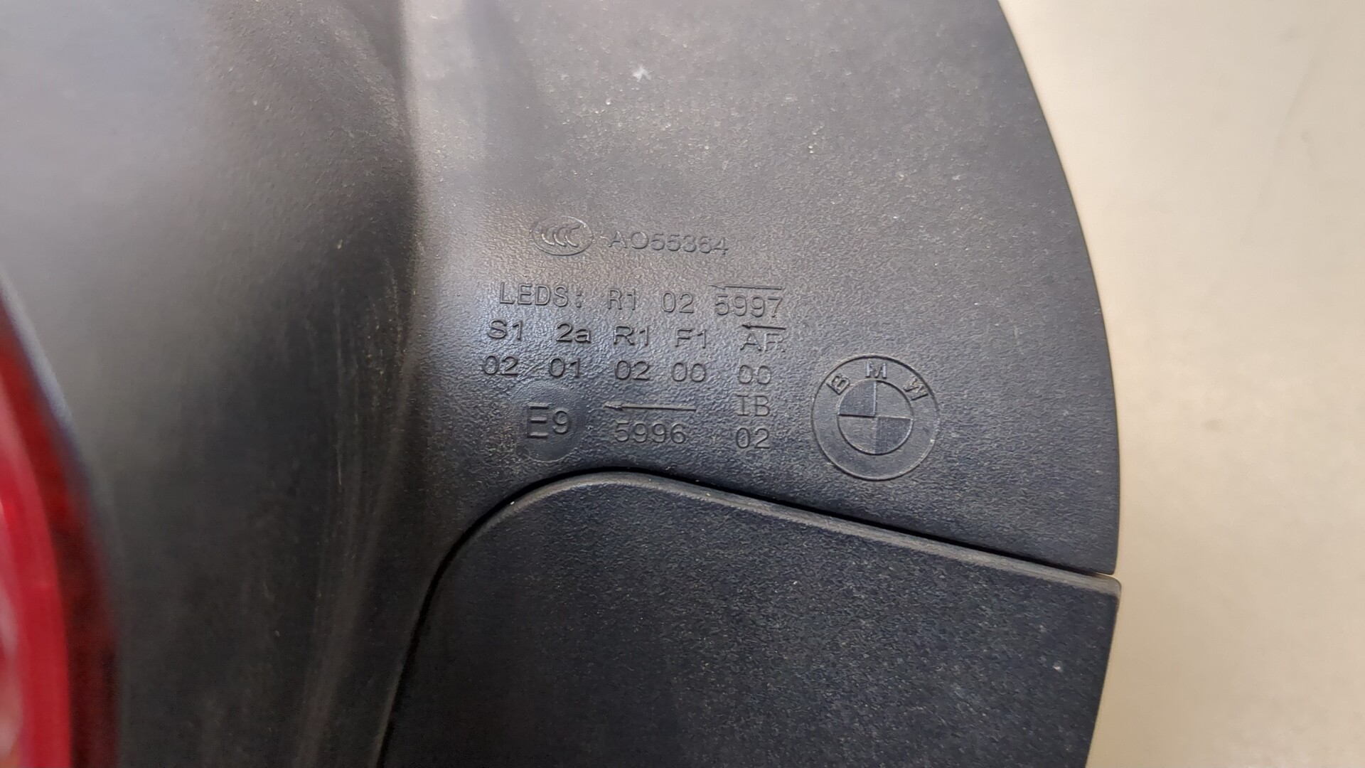 Фонарь задний левый