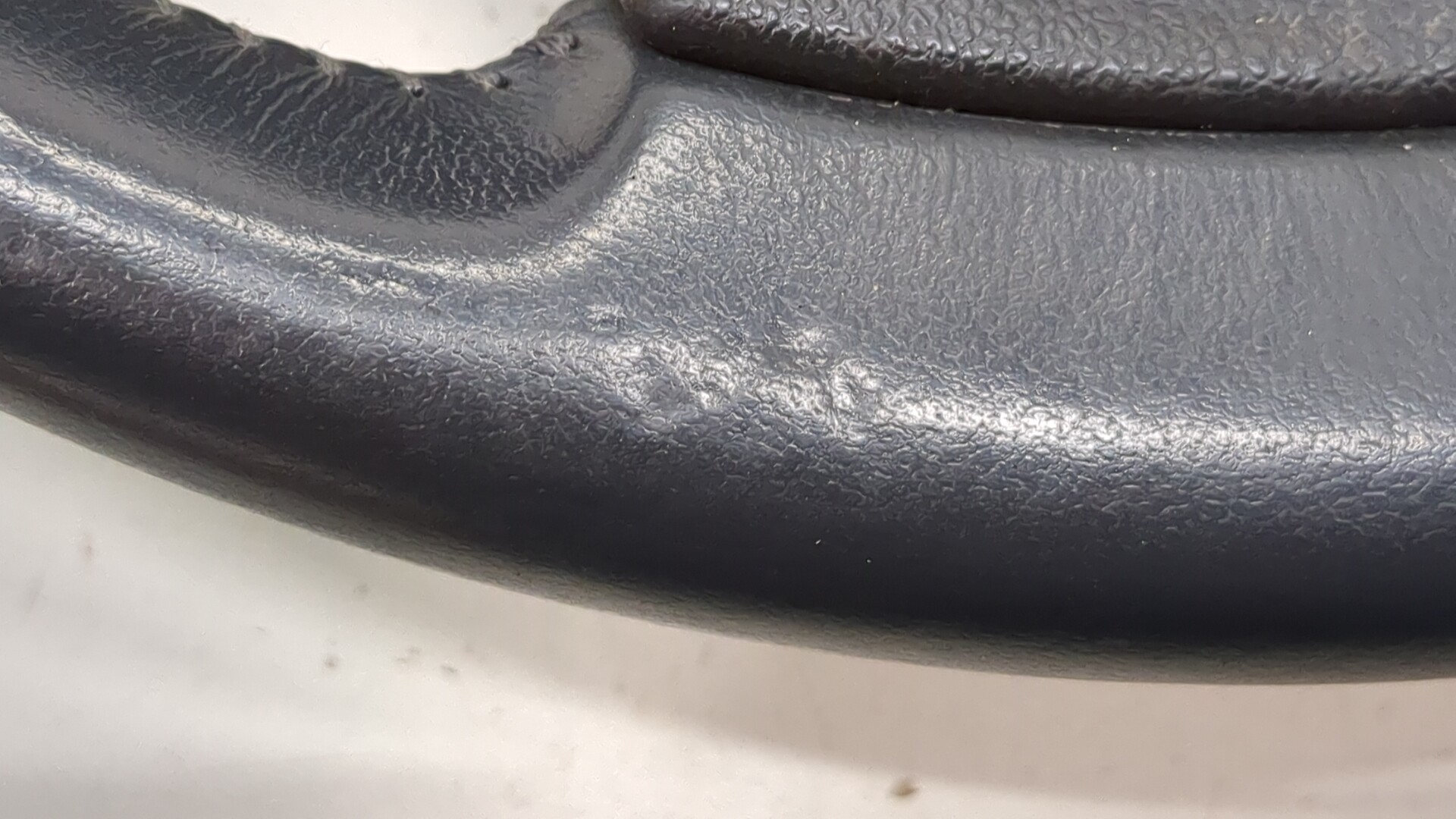 Рулевое колесо (руль)