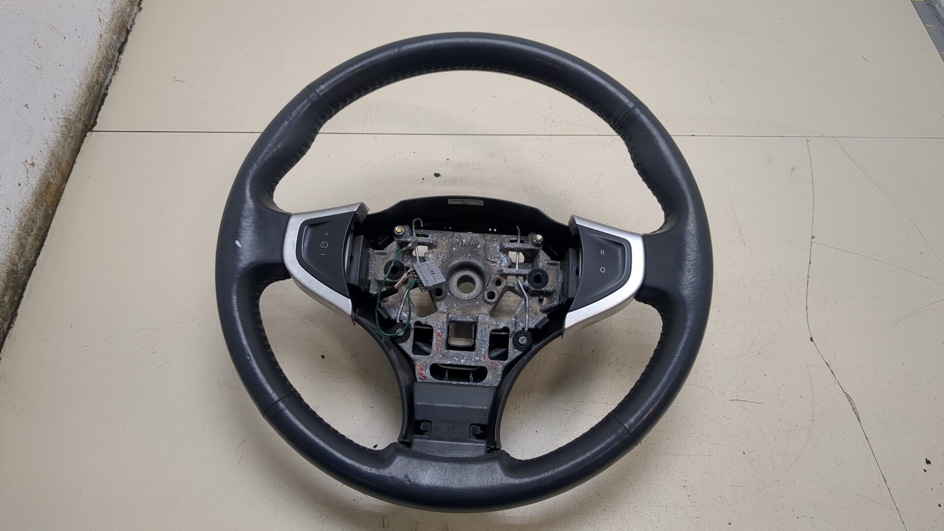 Рулевое колесо (руль)