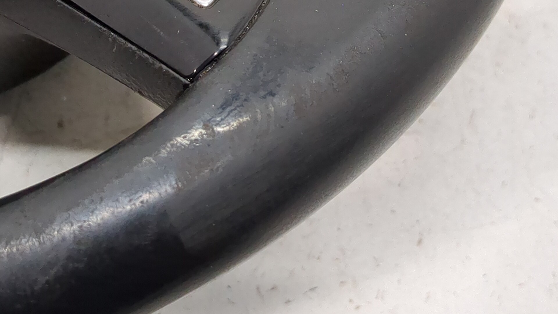 Рулевое колесо (руль)