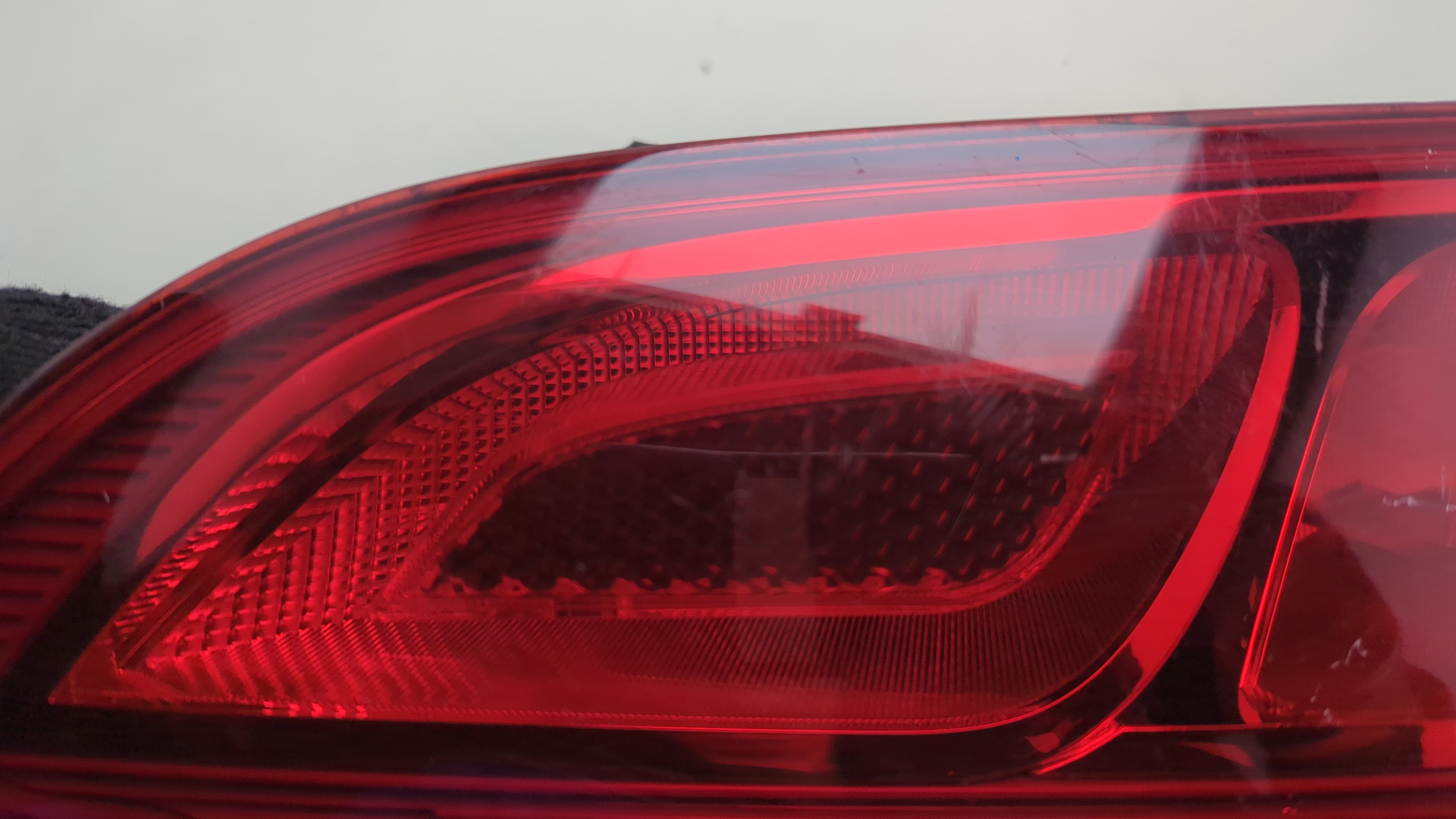 Фонарь задний правый