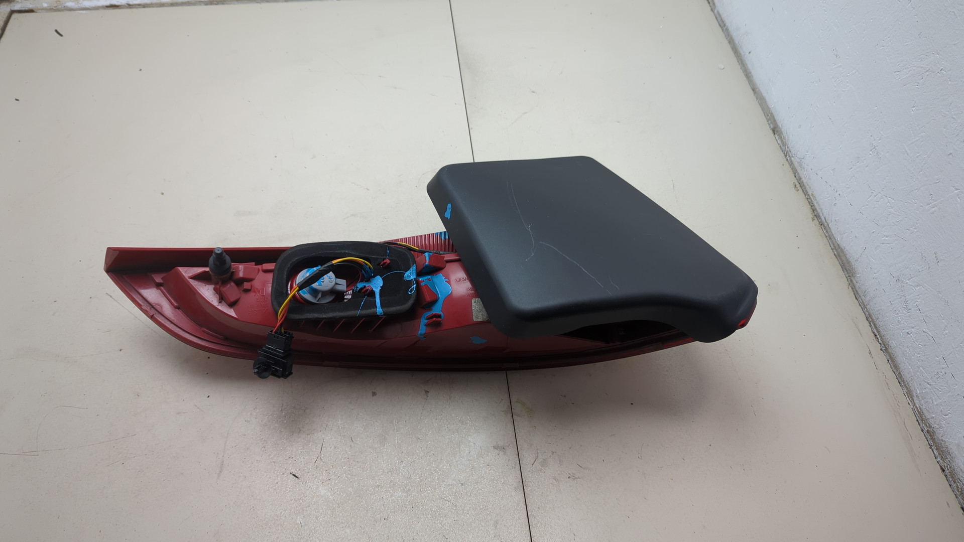 Фонарь задний правый