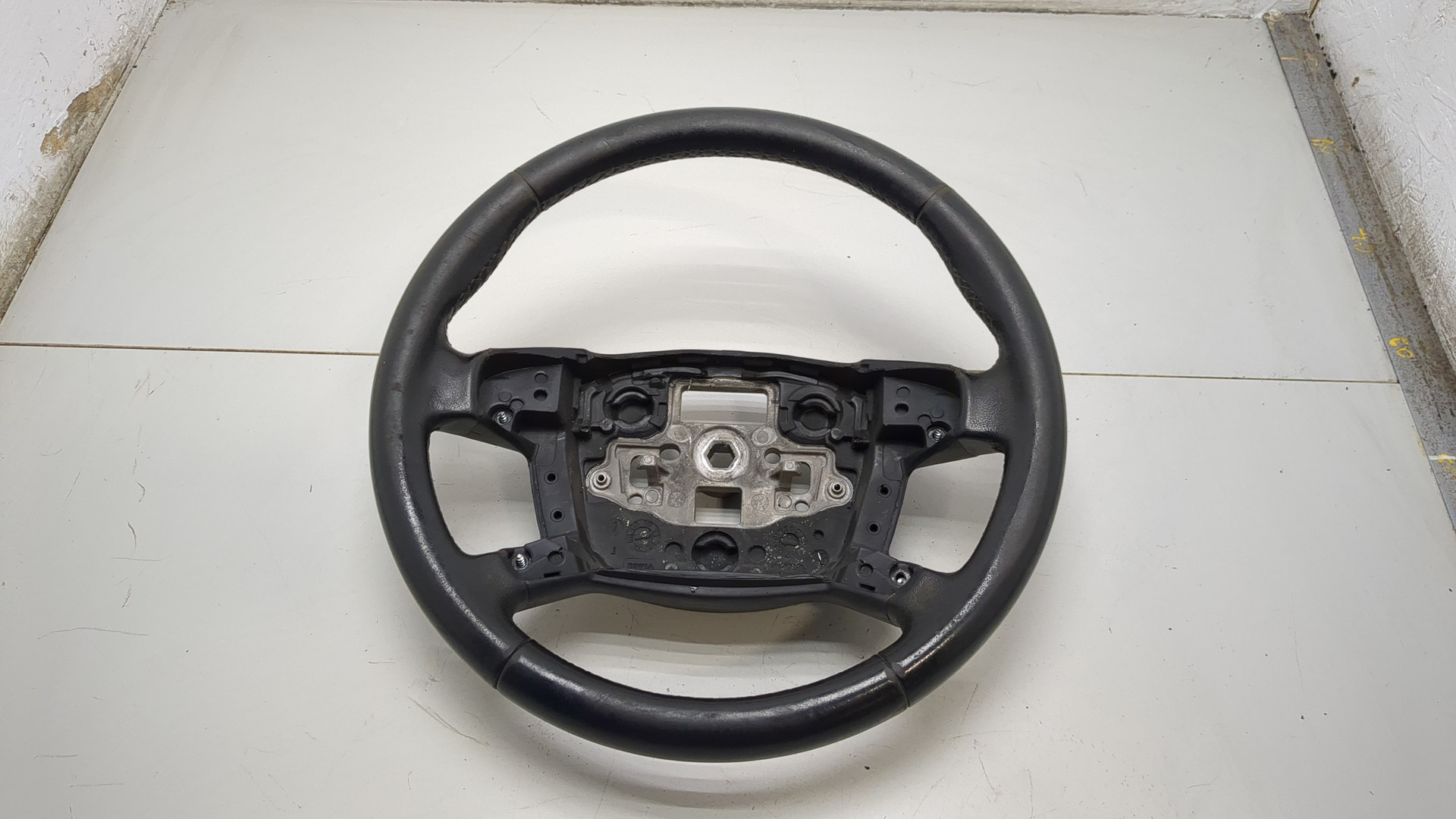 Рулевое колесо (руль)