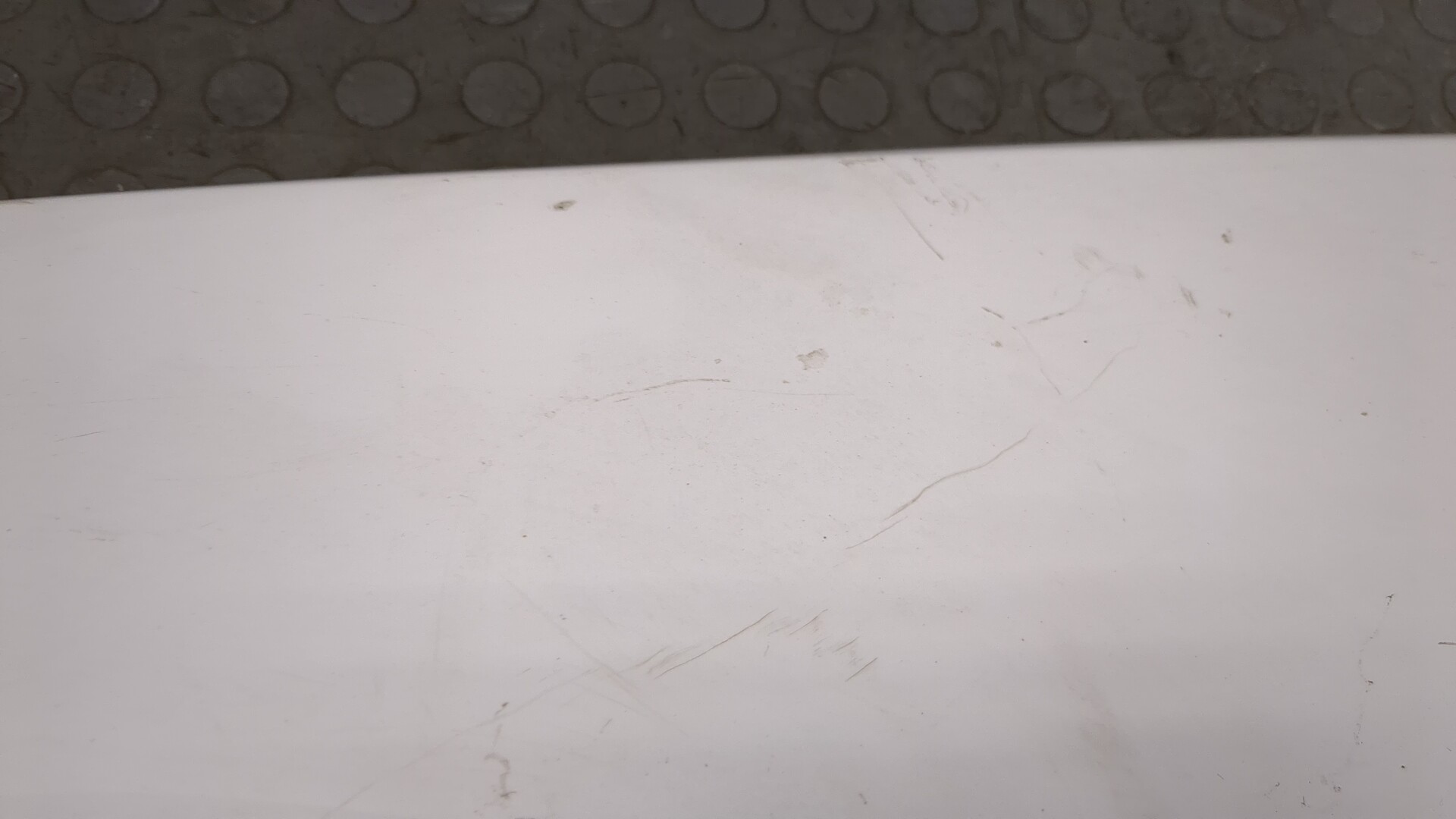 Крыло переднее левое