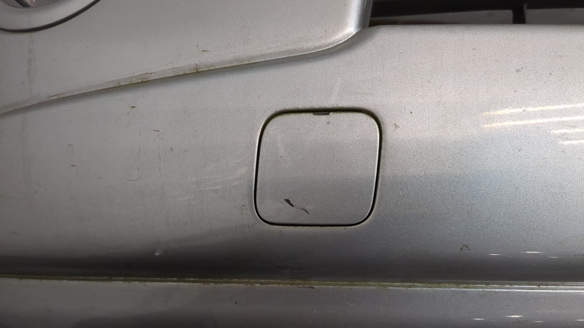 Бампер передний