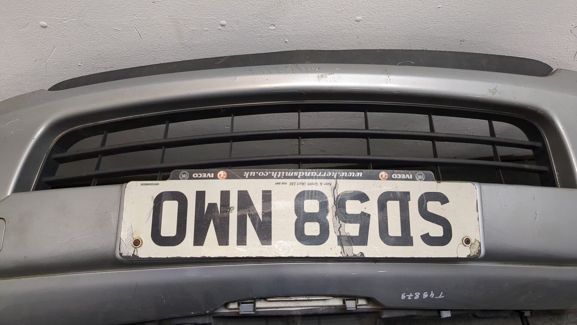 Бампер передний