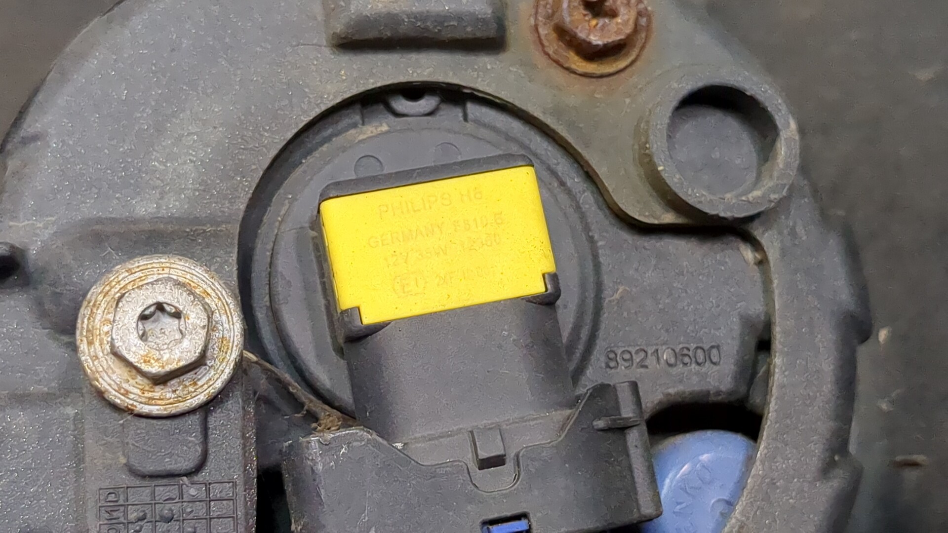 Бампер передний