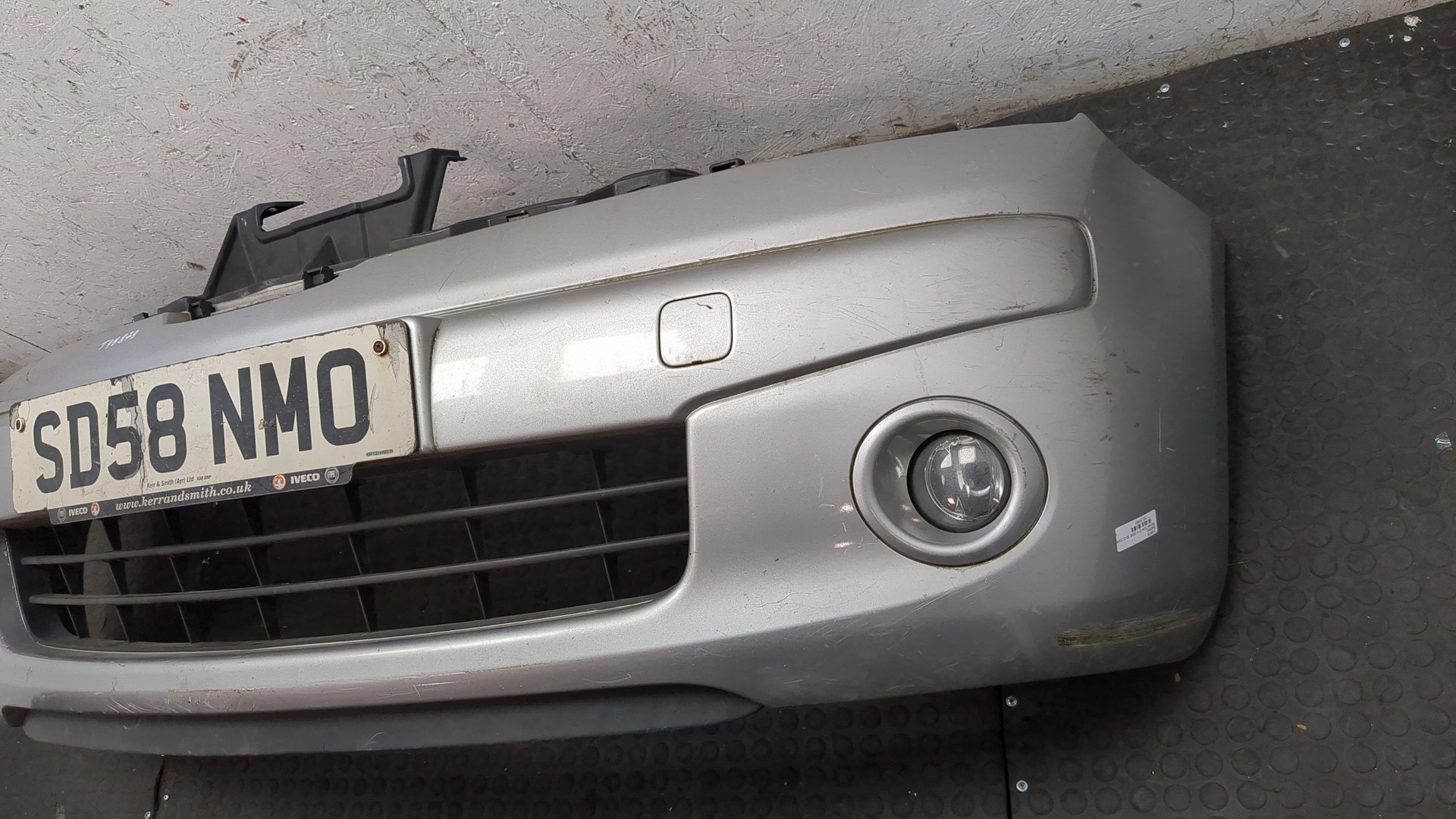 Бампер передний