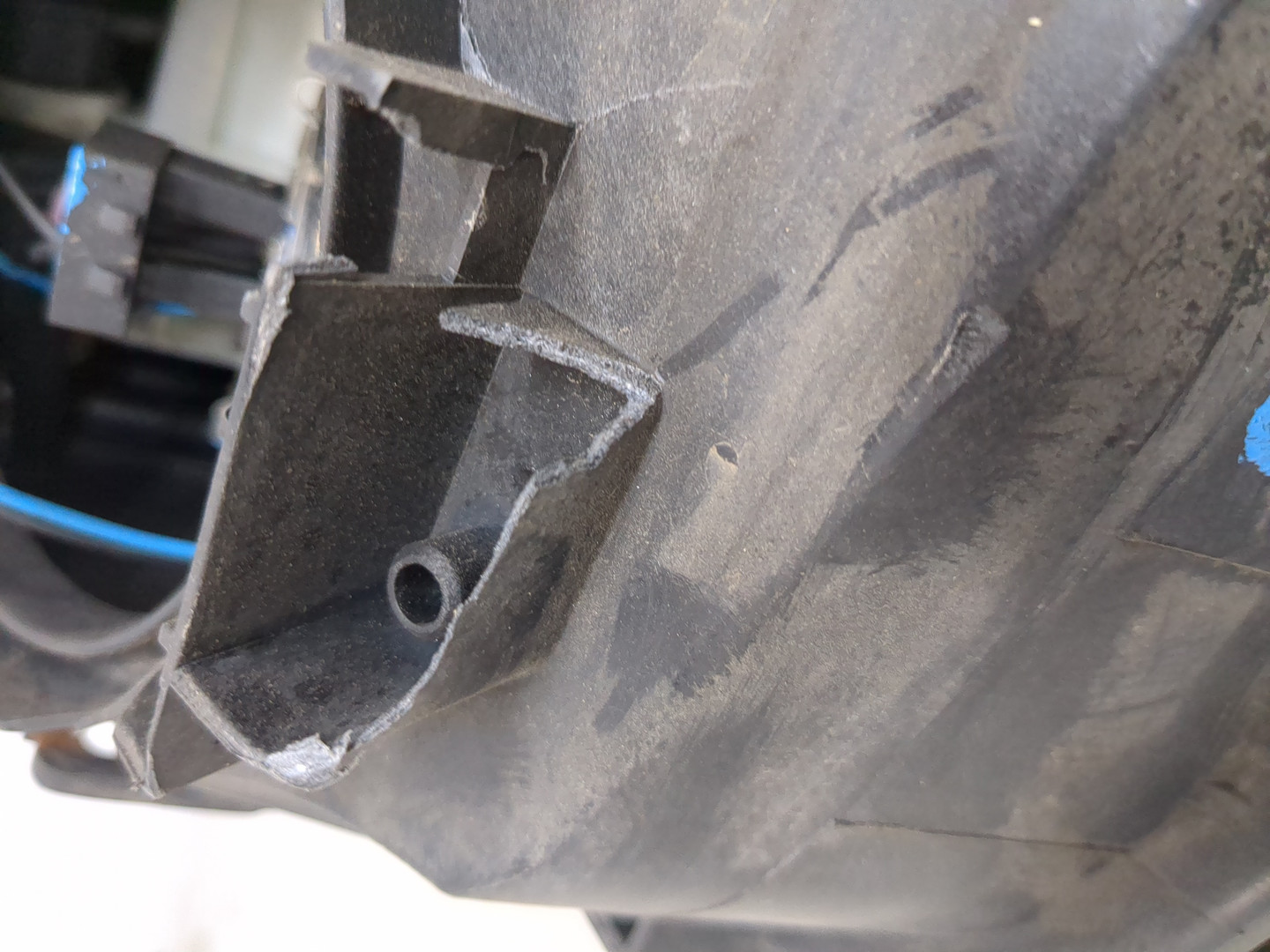 Фара правая