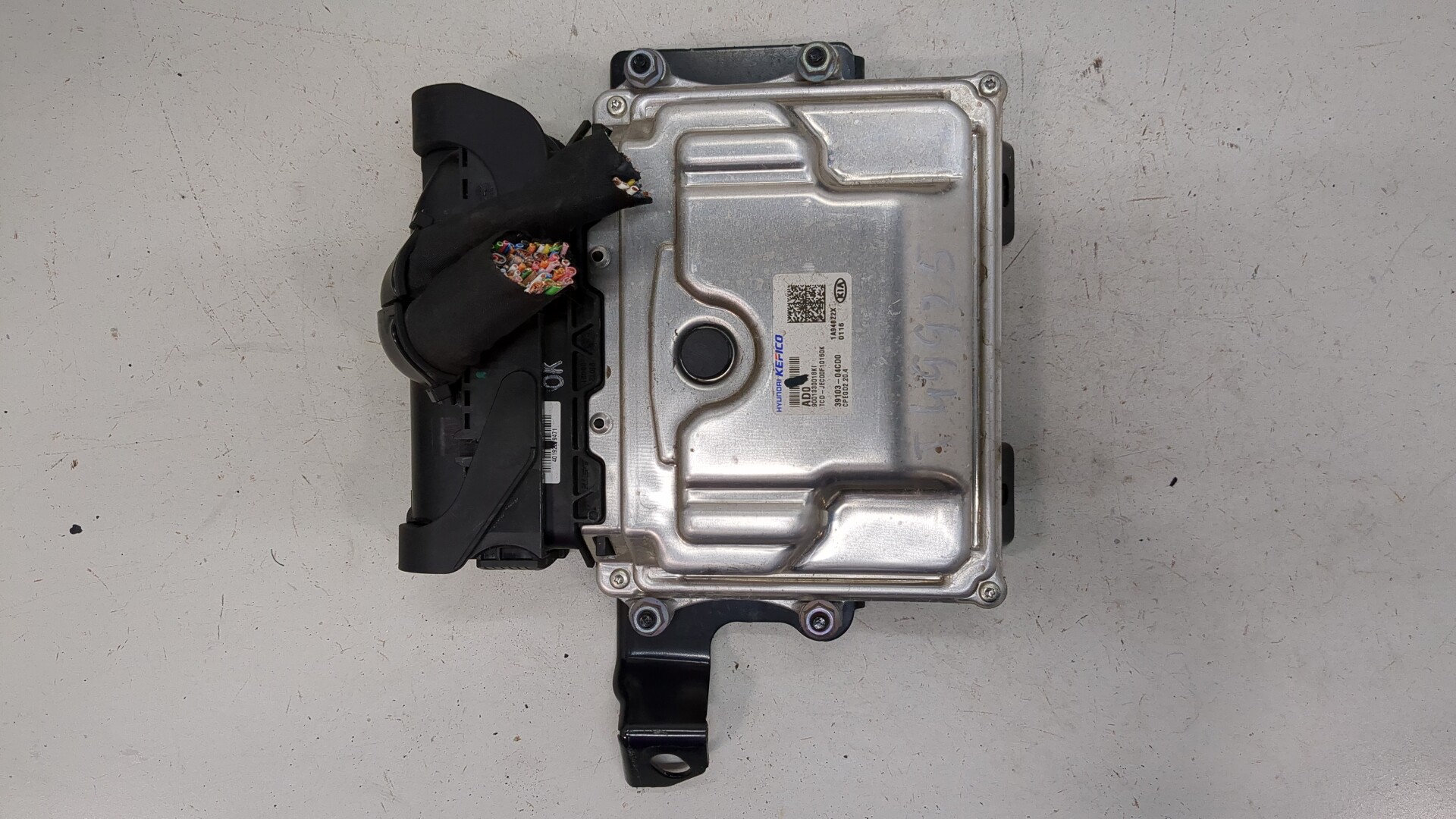 Блок управления двигателем